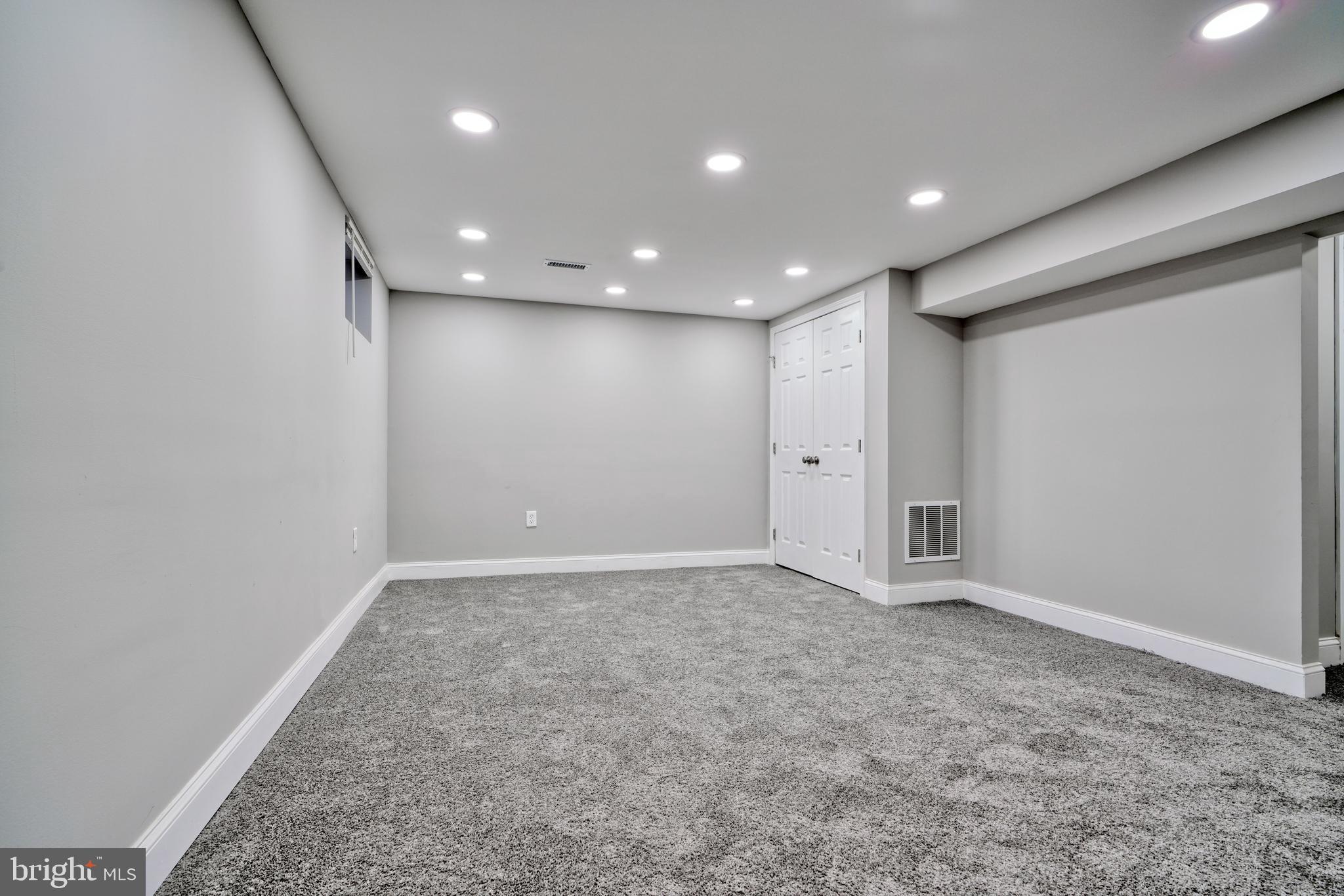 ROGNEL HEIGHTS - Residential