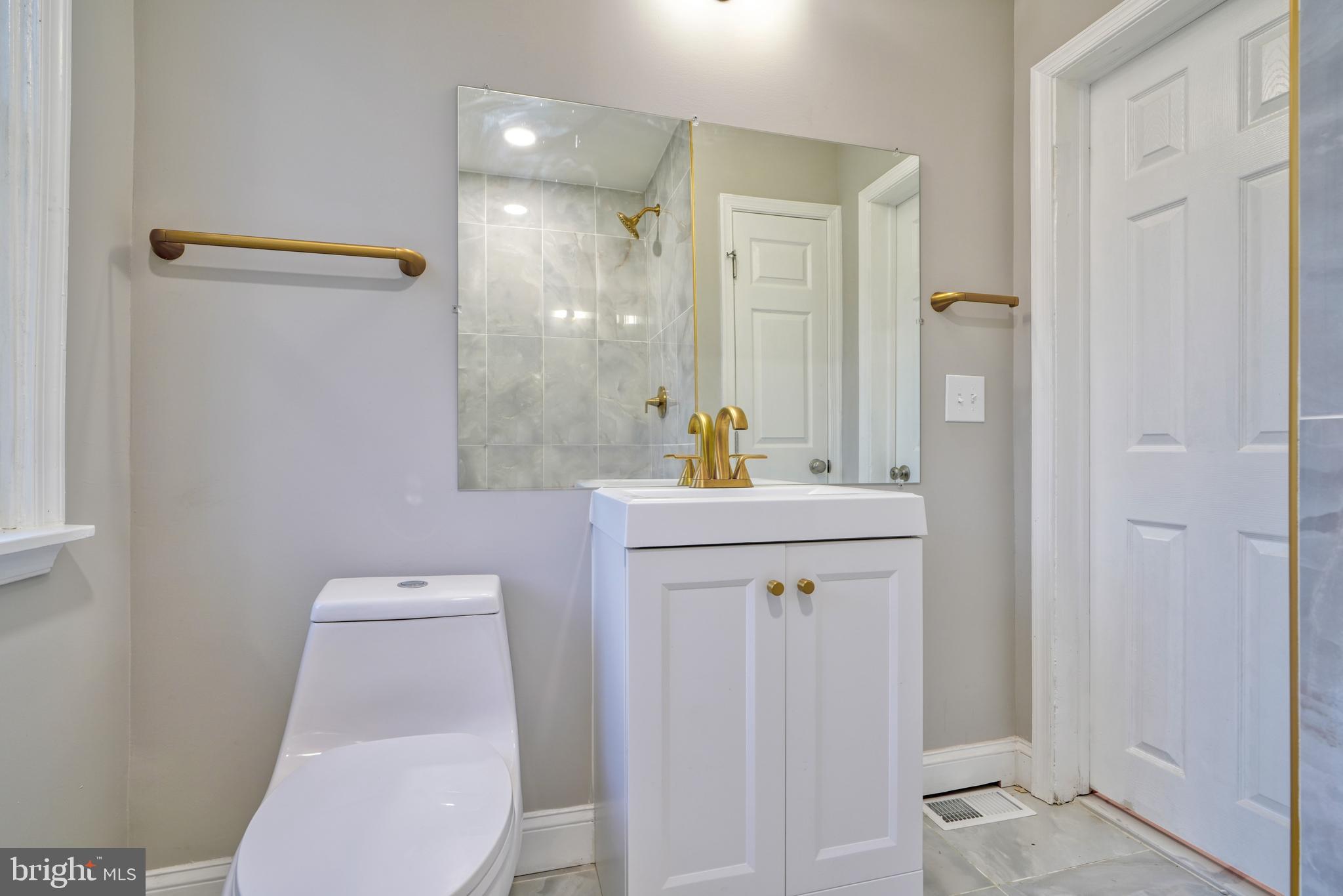 ROGNEL HEIGHTS - Residential