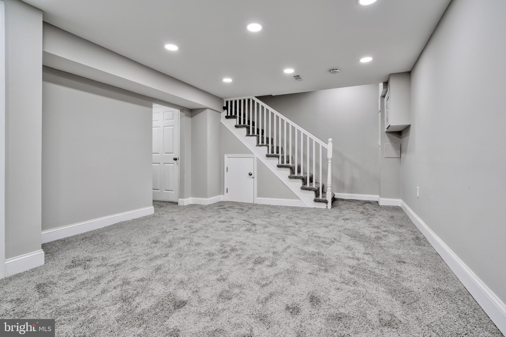 ROGNEL HEIGHTS - Residential