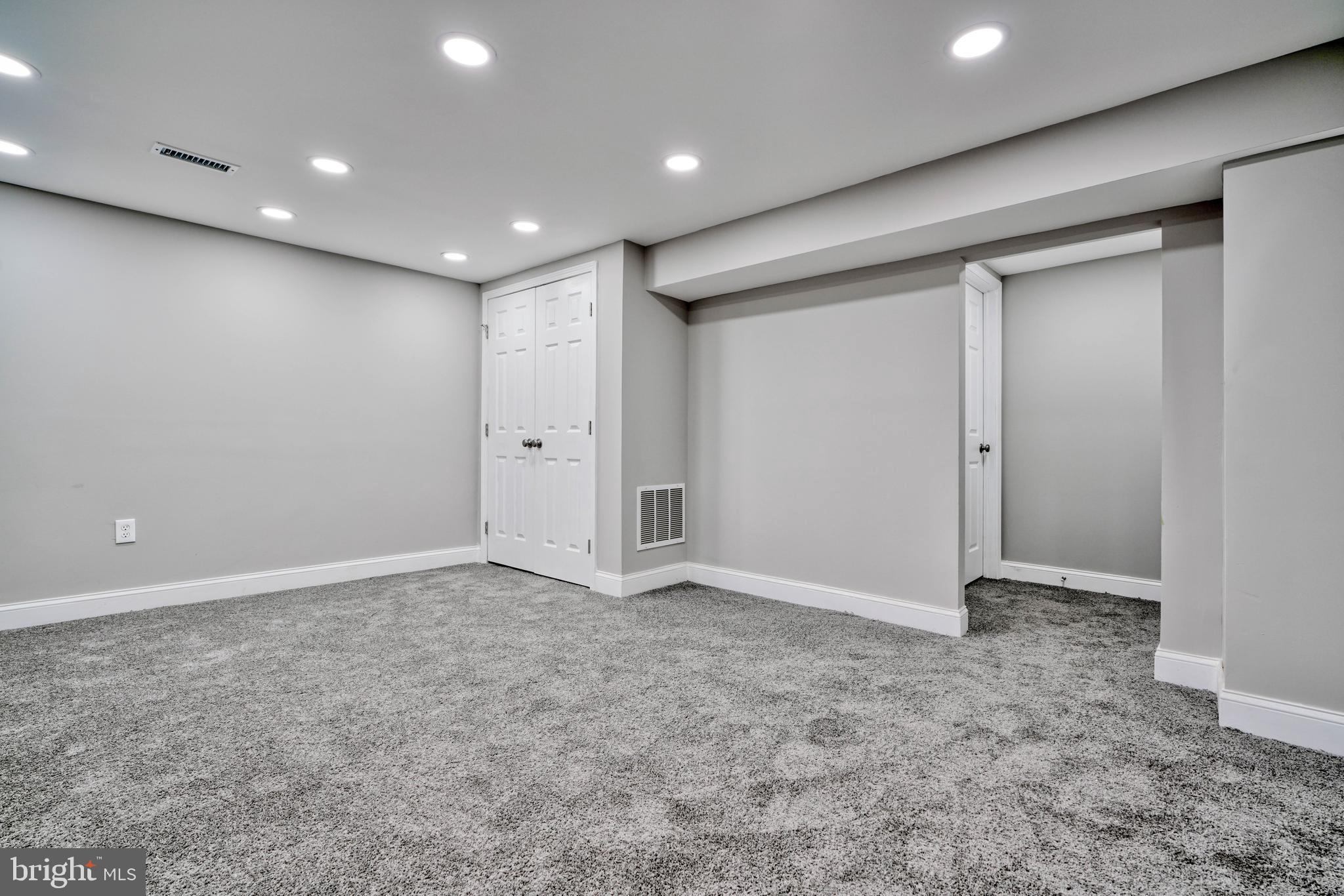 ROGNEL HEIGHTS - Residential