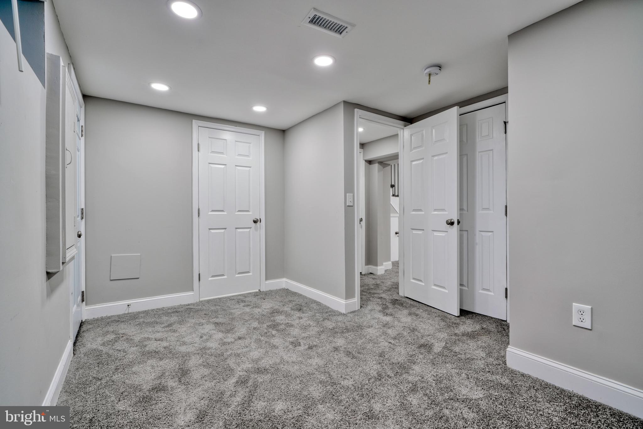 ROGNEL HEIGHTS - Residential