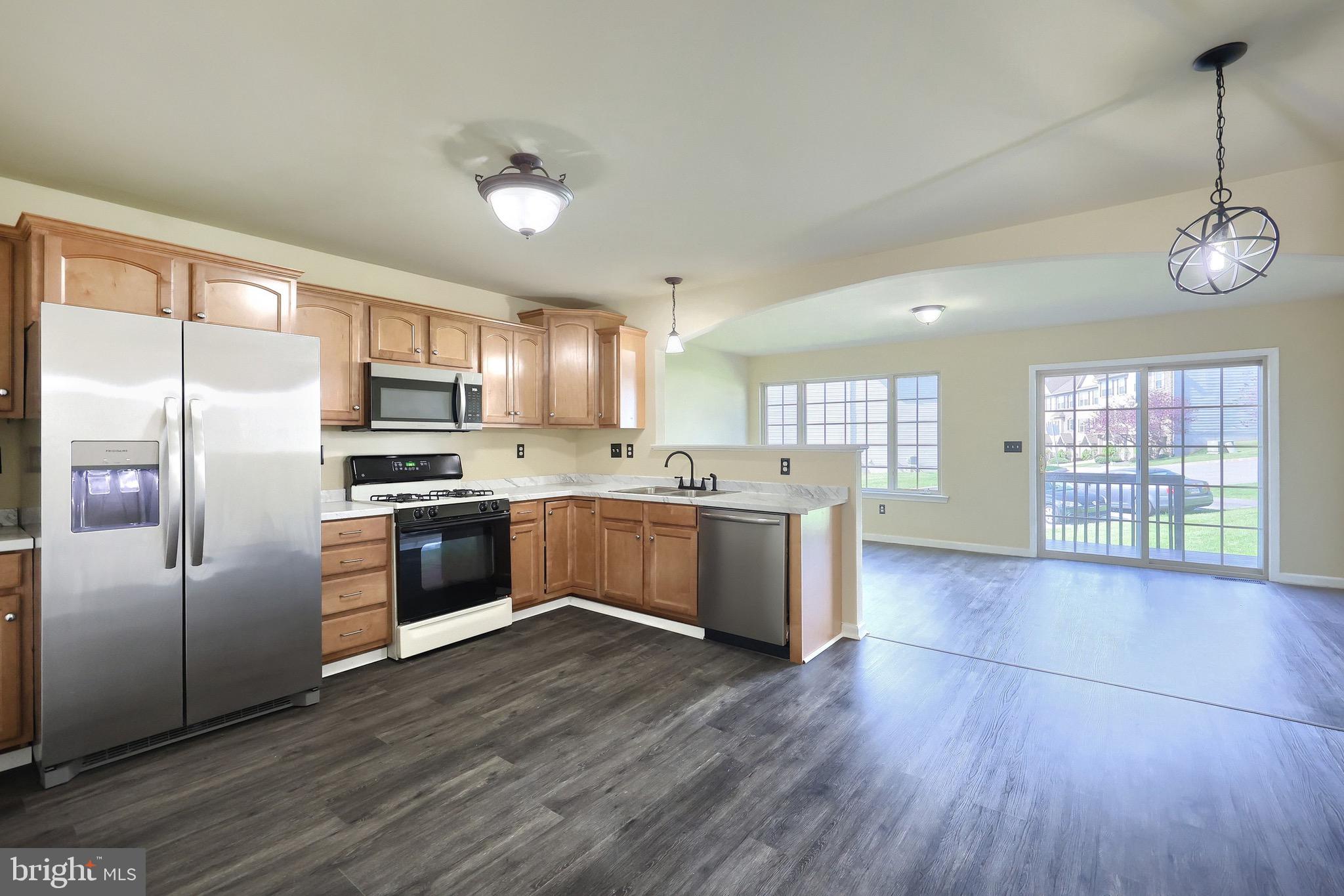 CARRINGTON CROSSING - Residential