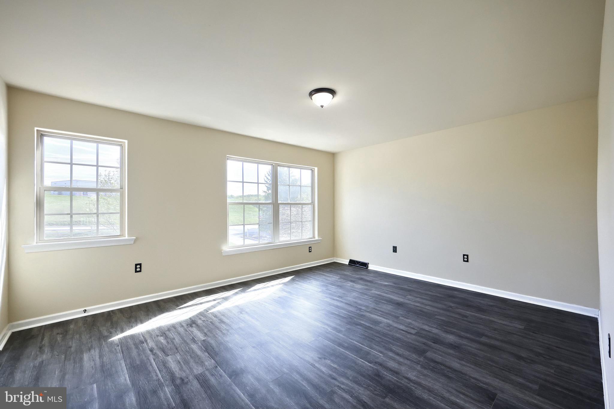 CARRINGTON CROSSING - Residential