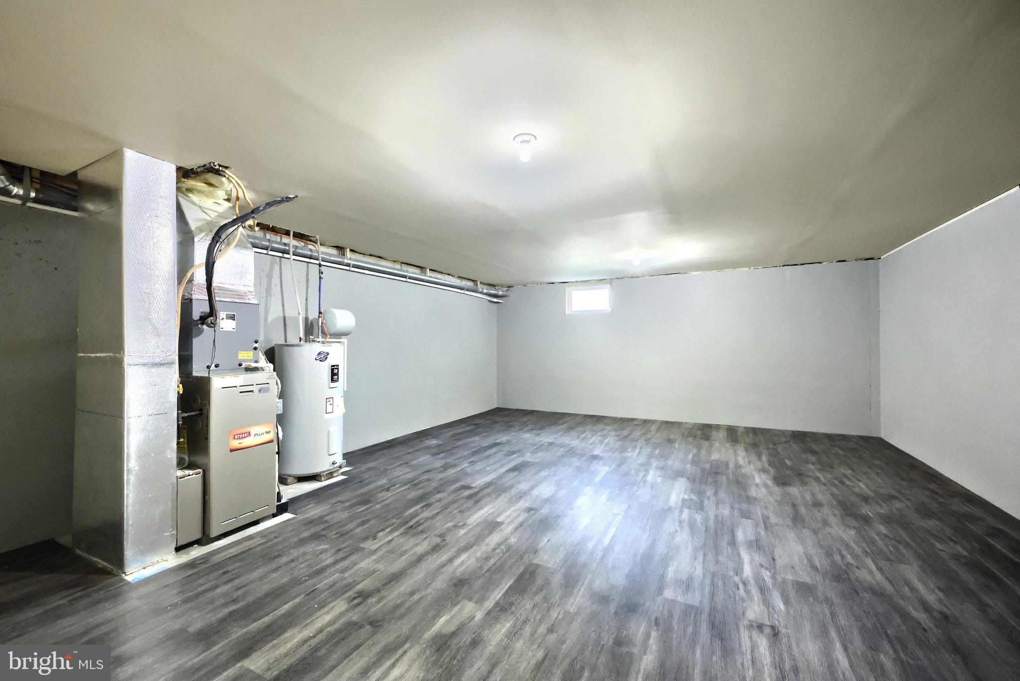 CARRINGTON CROSSING - Residential