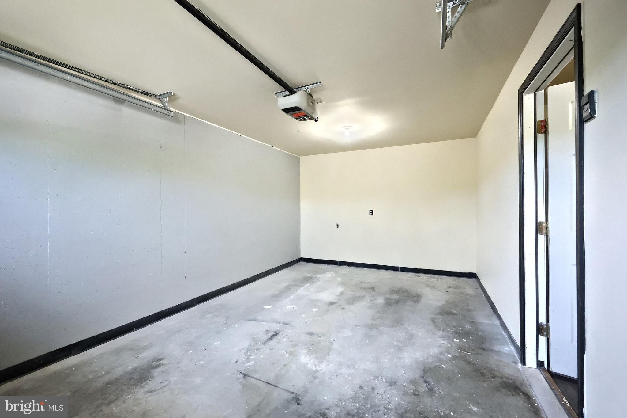 CARRINGTON CROSSING - Residential