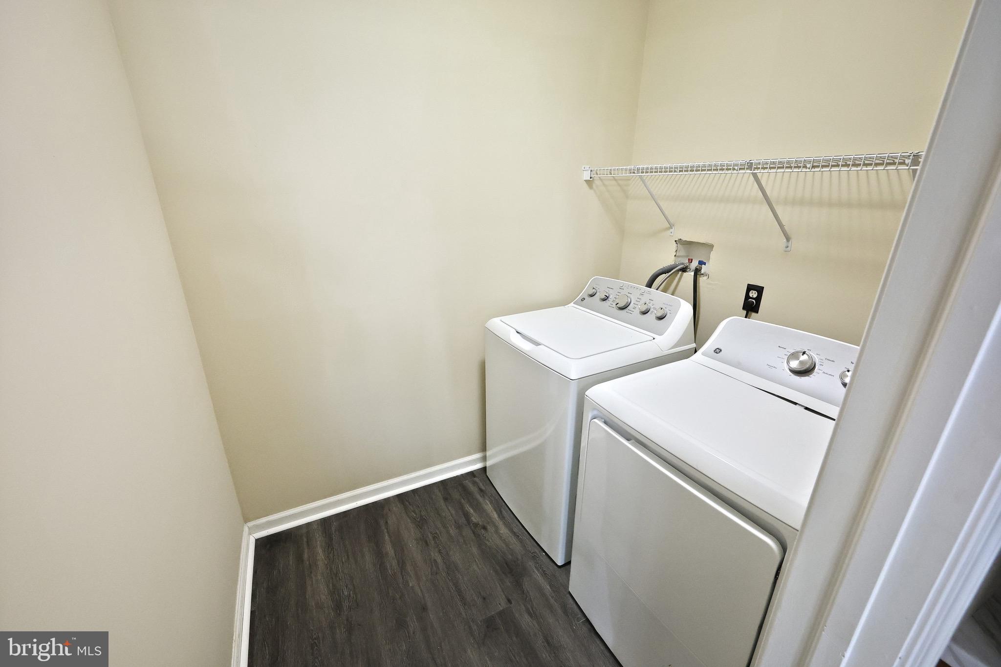 CARRINGTON CROSSING - Residential