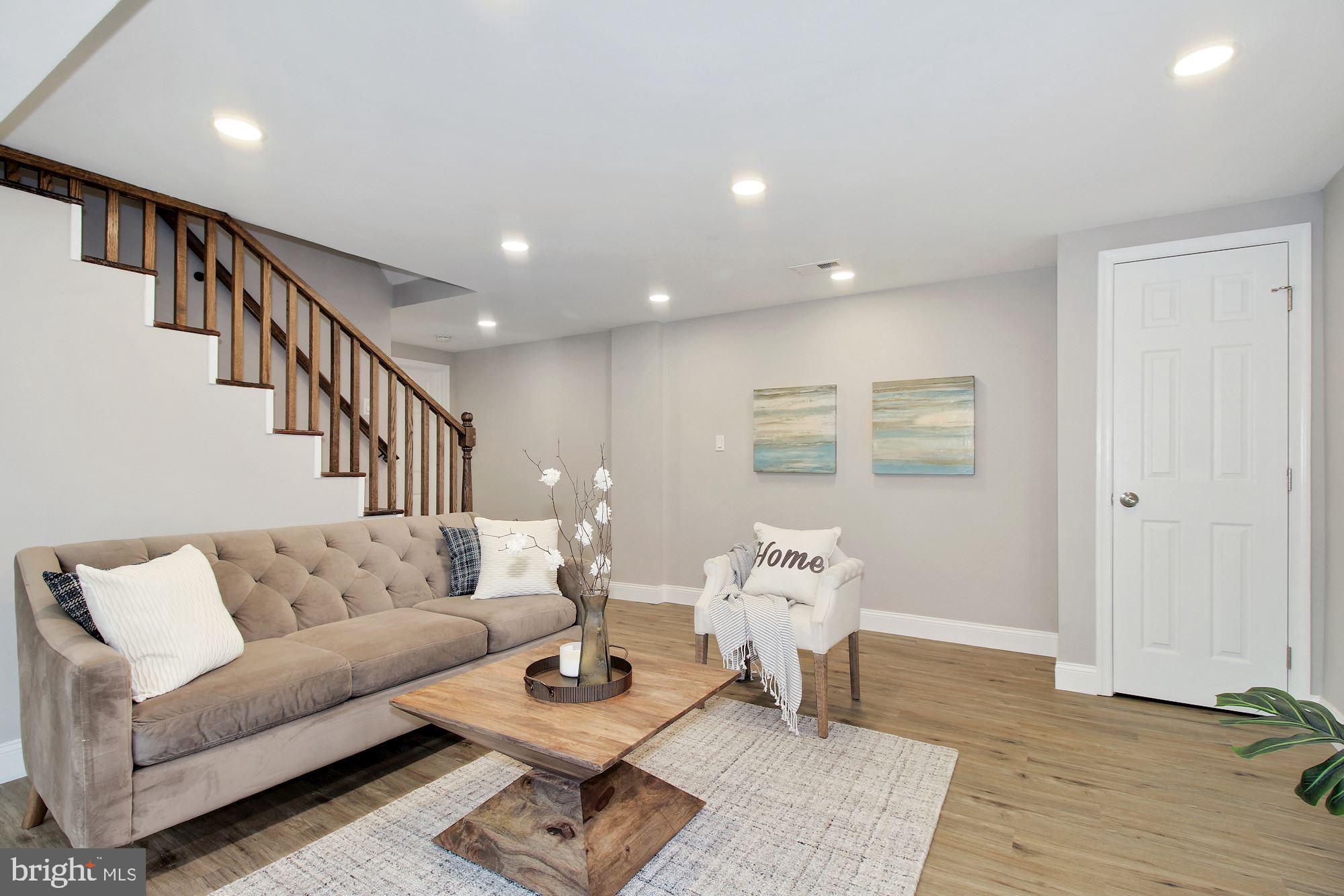 STONELEIGH - Residential