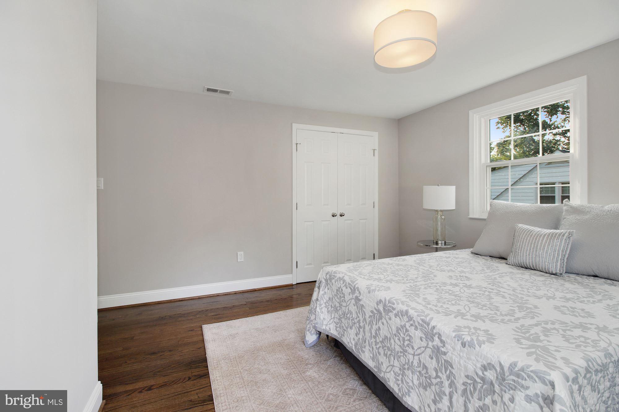 STONELEIGH - Residential