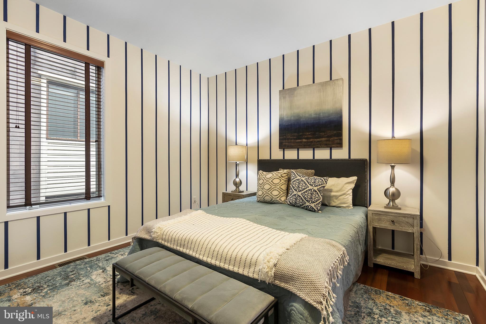 WASHINGTON SQ WEST - Residential