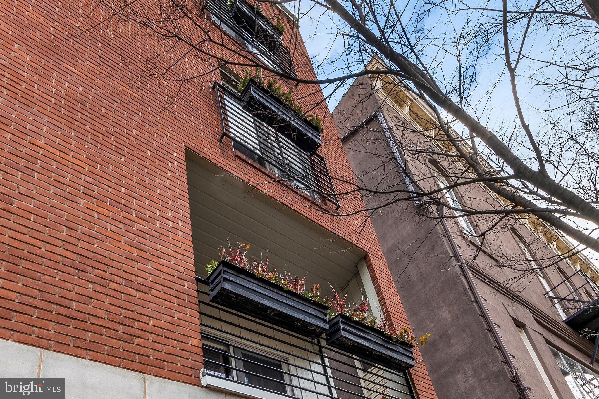 WASHINGTON SQ WEST - Residential