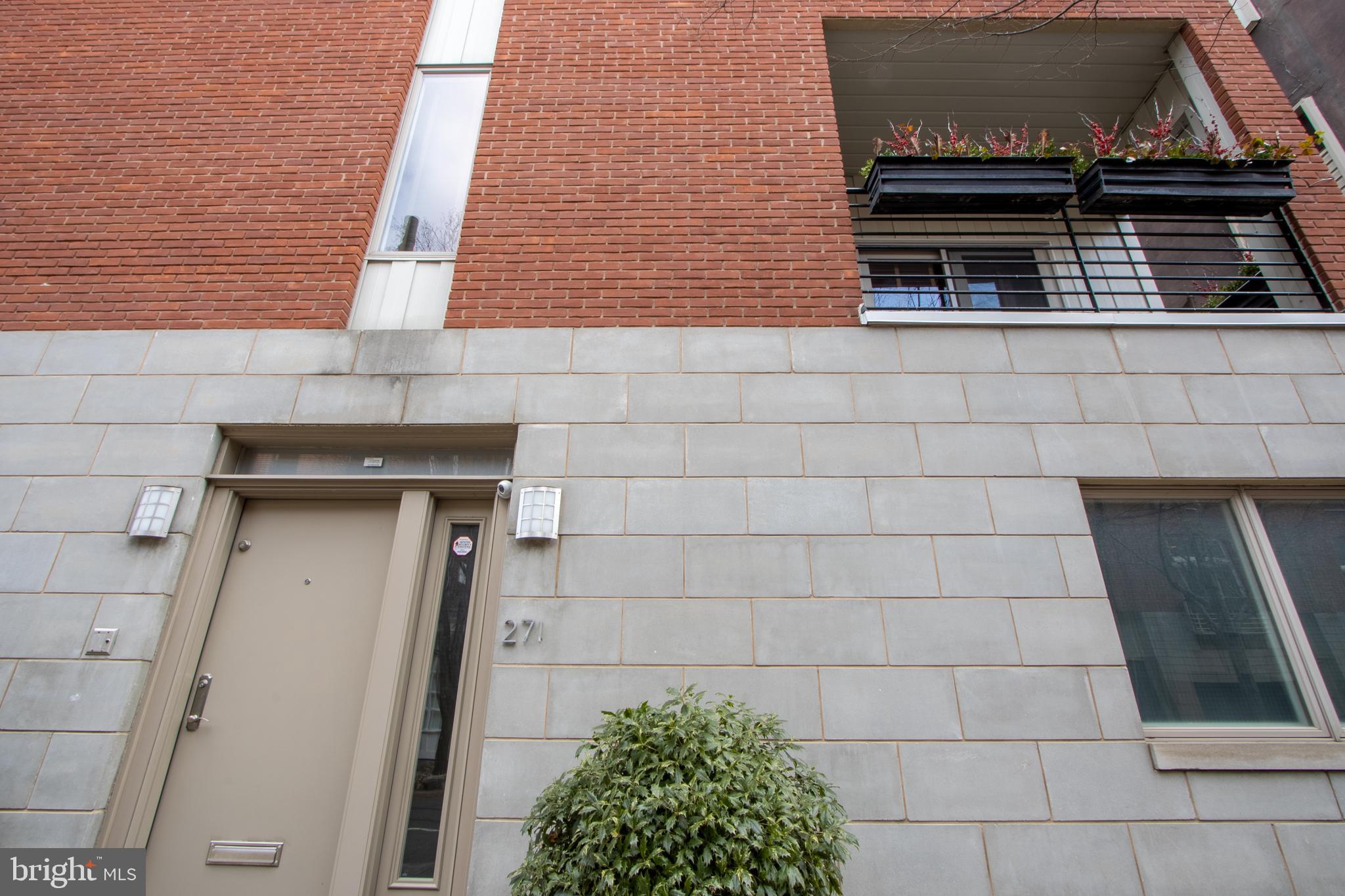 WASHINGTON SQ WEST - Residential