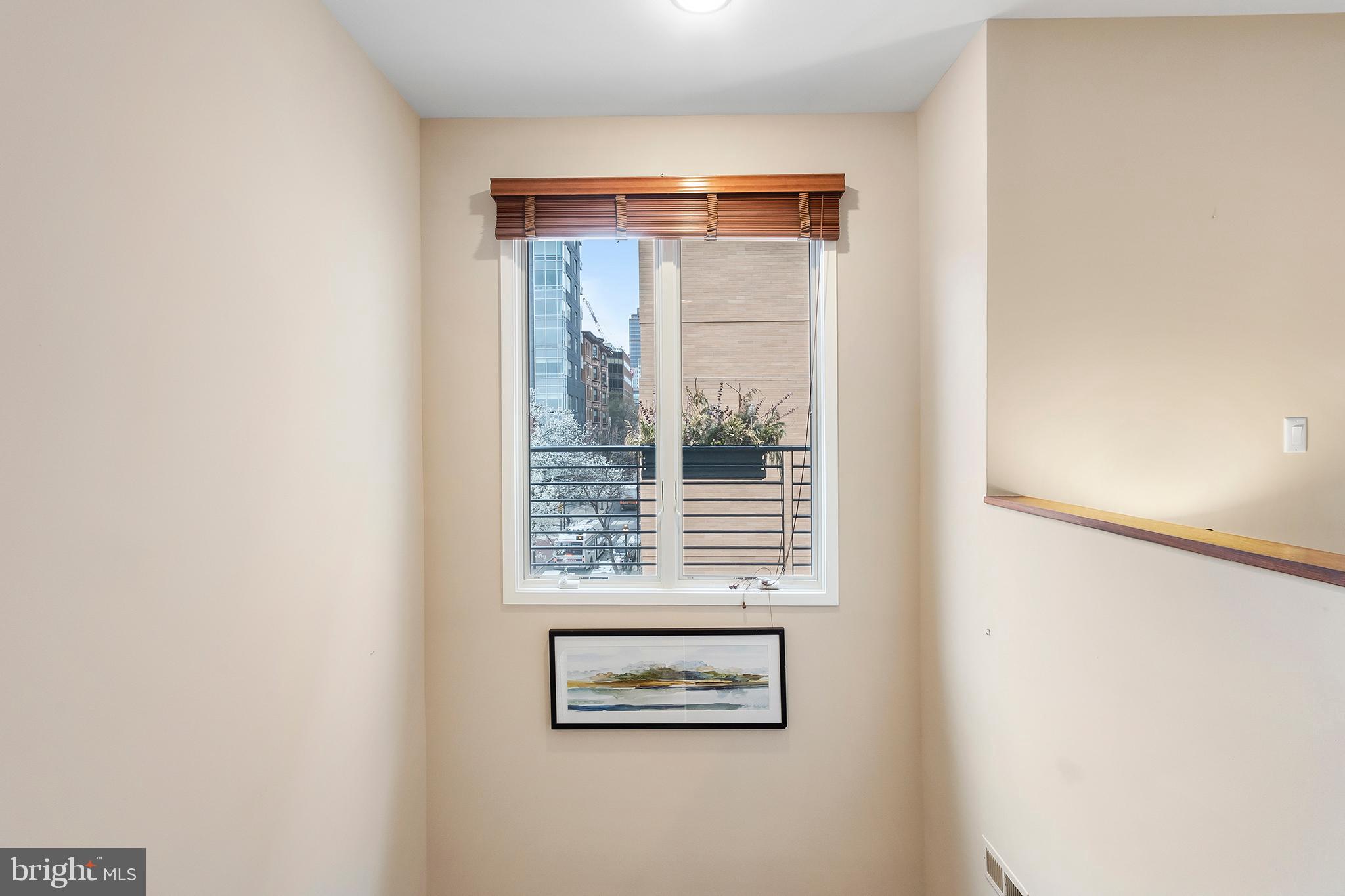 WASHINGTON SQ WEST - Residential