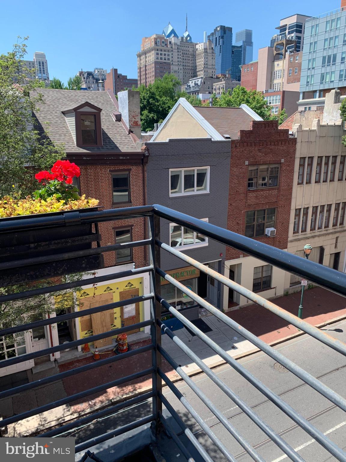 WASHINGTON SQ WEST - Residential