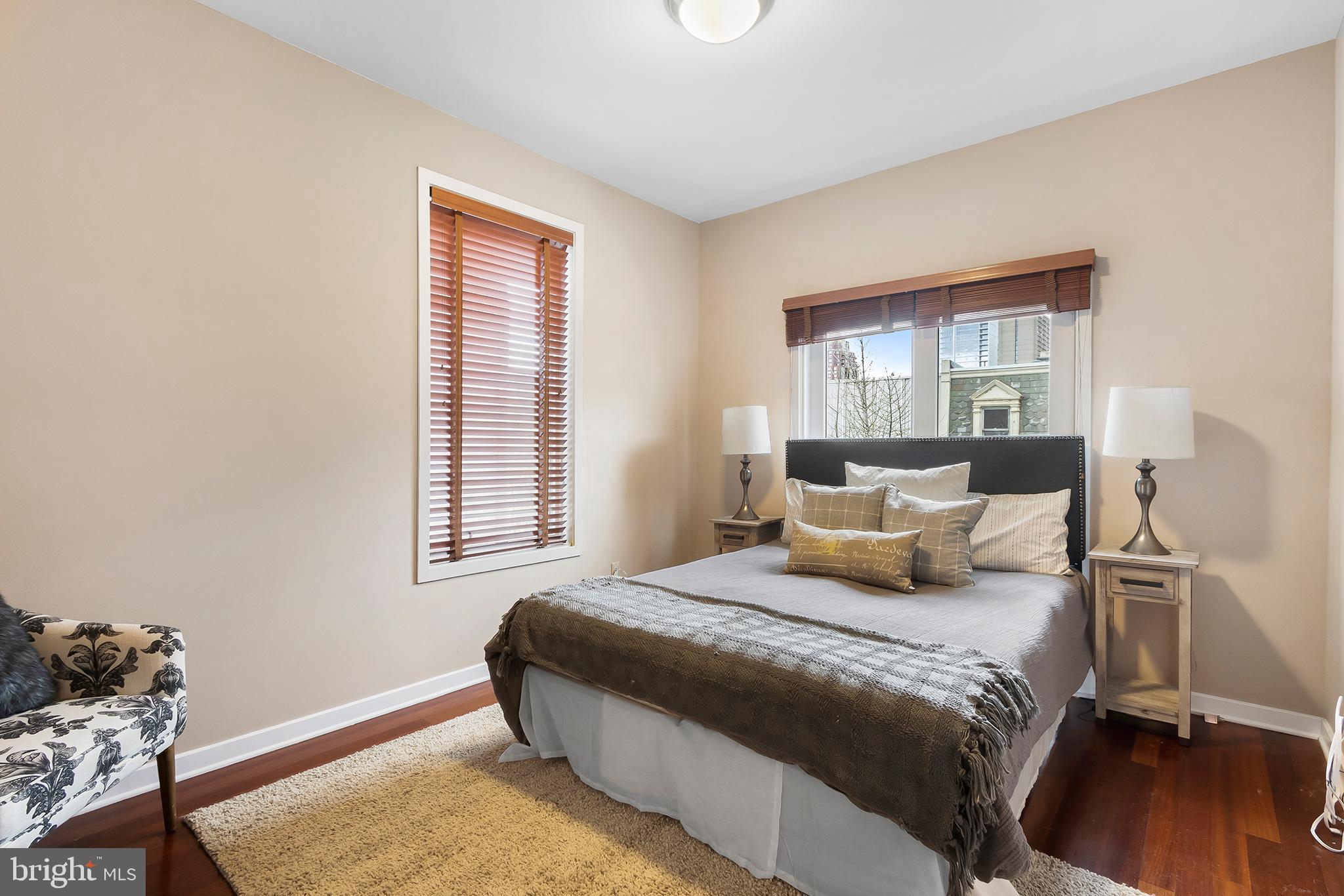 WASHINGTON SQ WEST - Residential