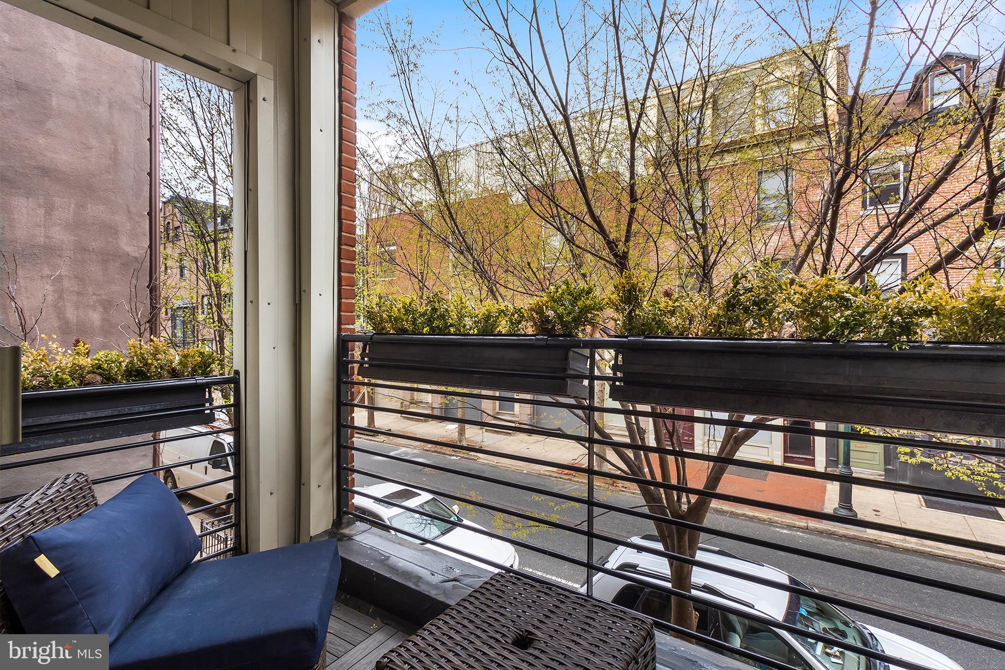 WASHINGTON SQ WEST - Residential