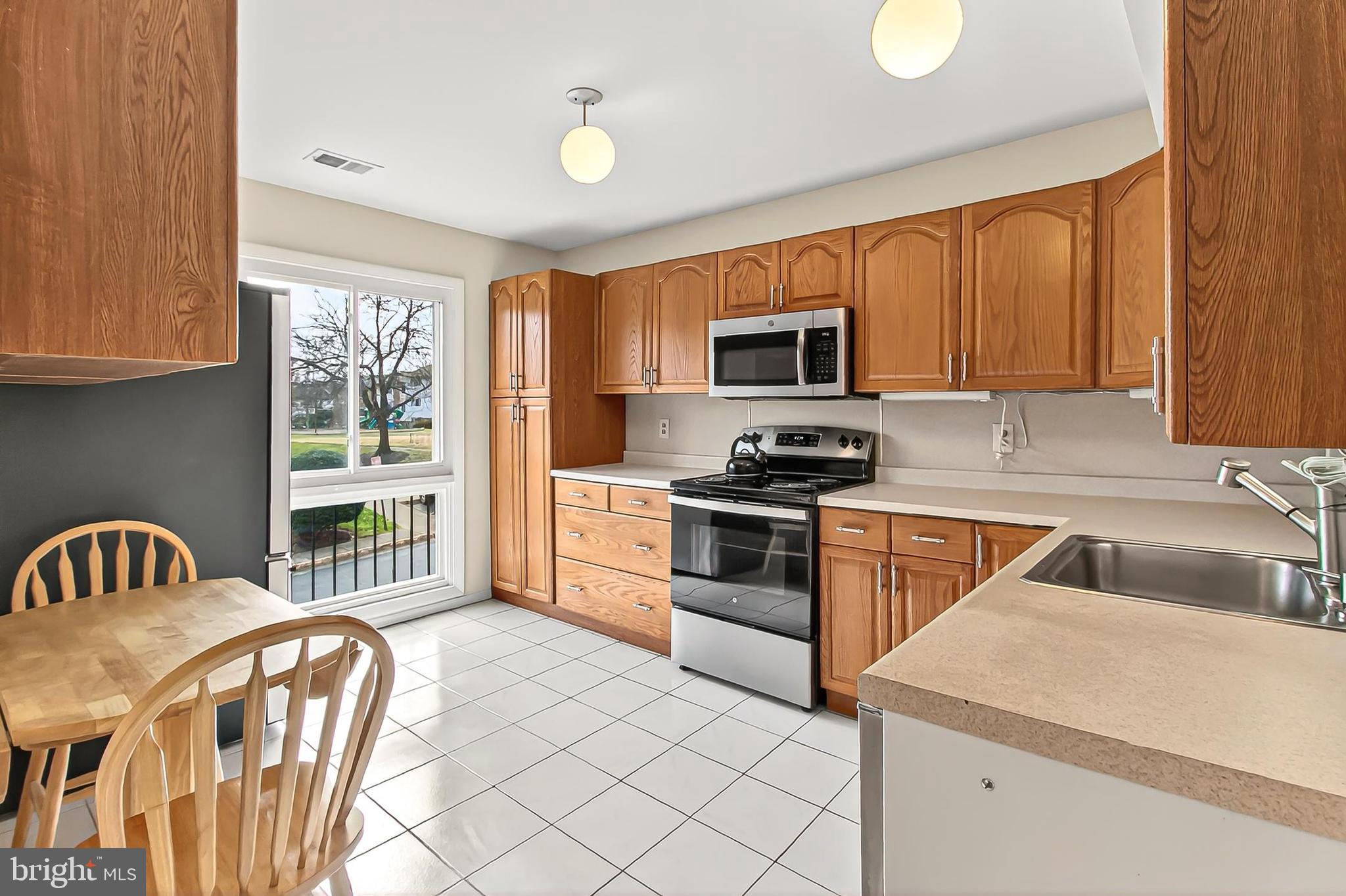 BLAKEVIEW - Residential