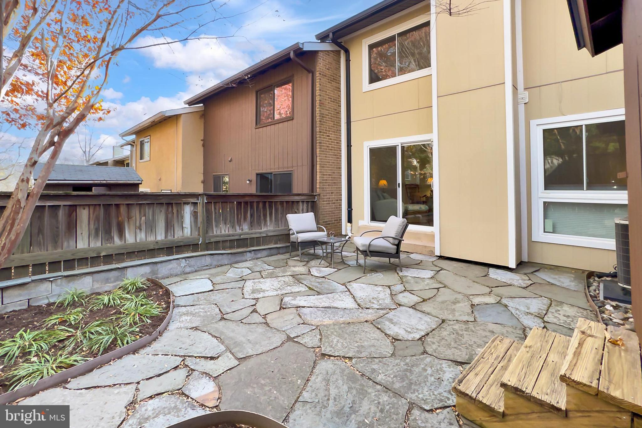 BLAKEVIEW - Residential