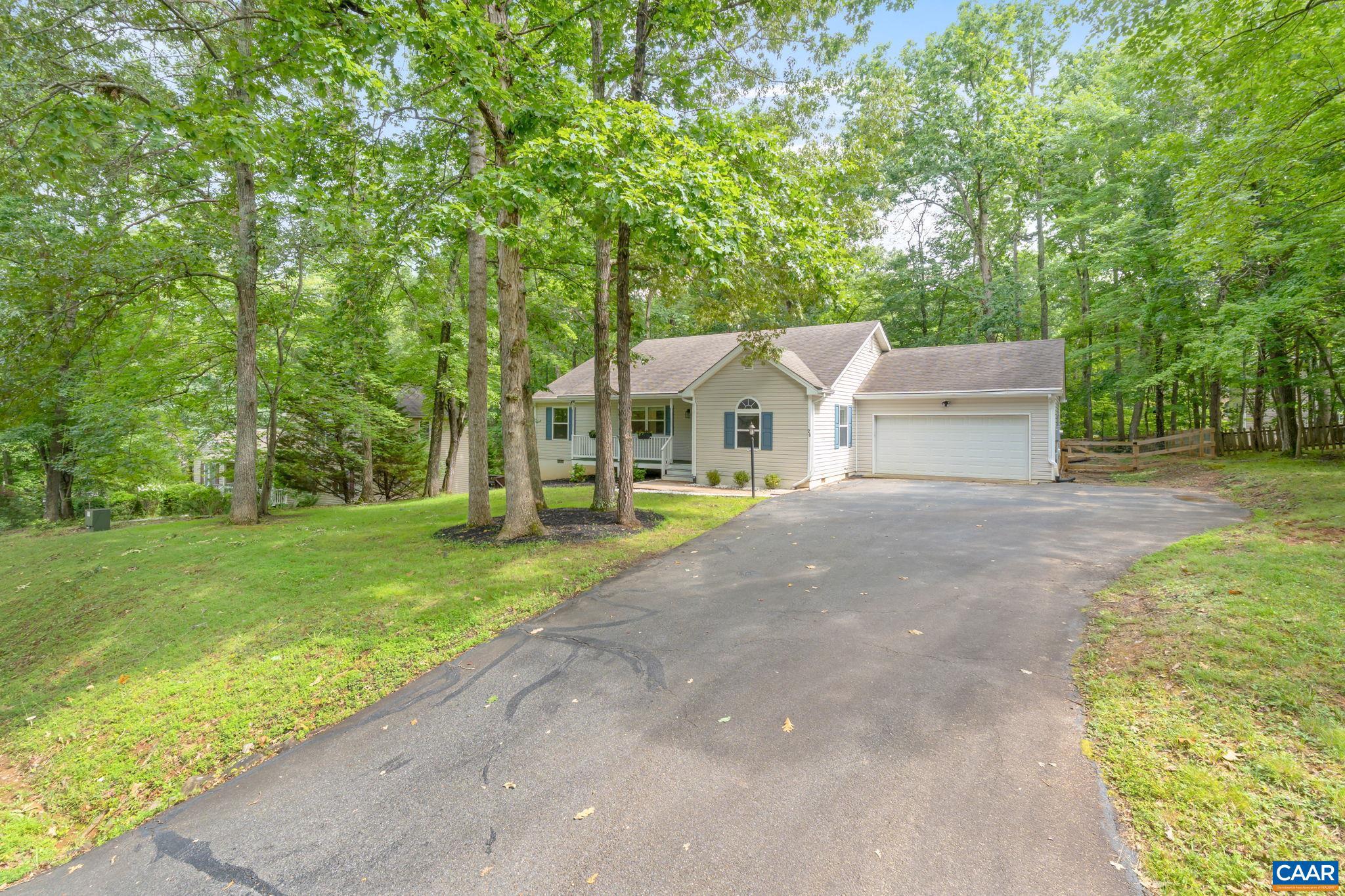 20 COLONIAL RD