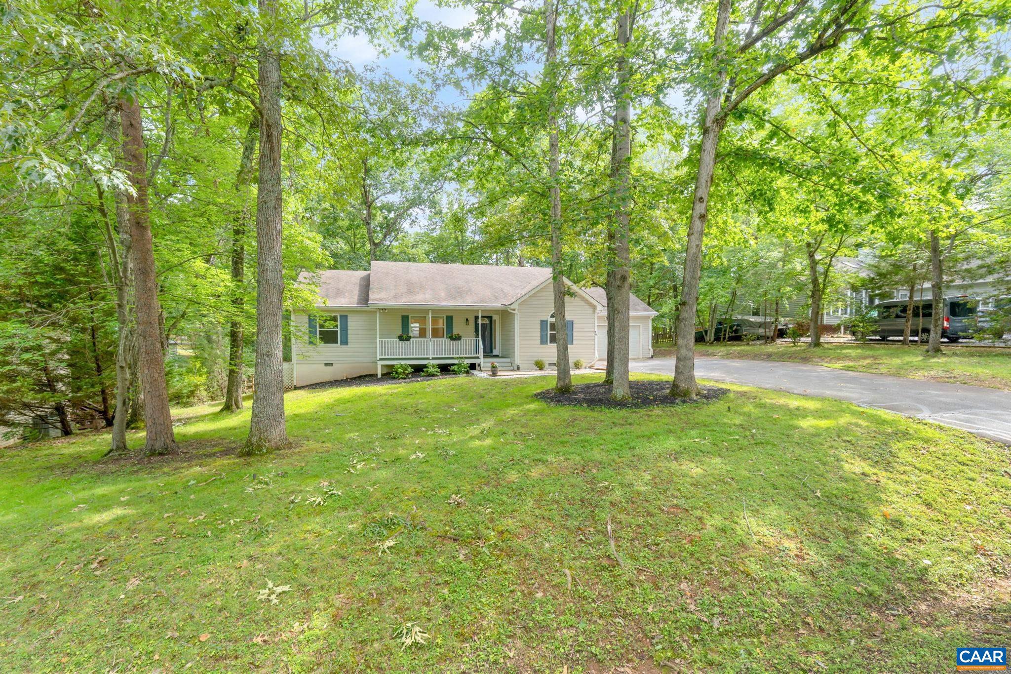 20 COLONIAL RD