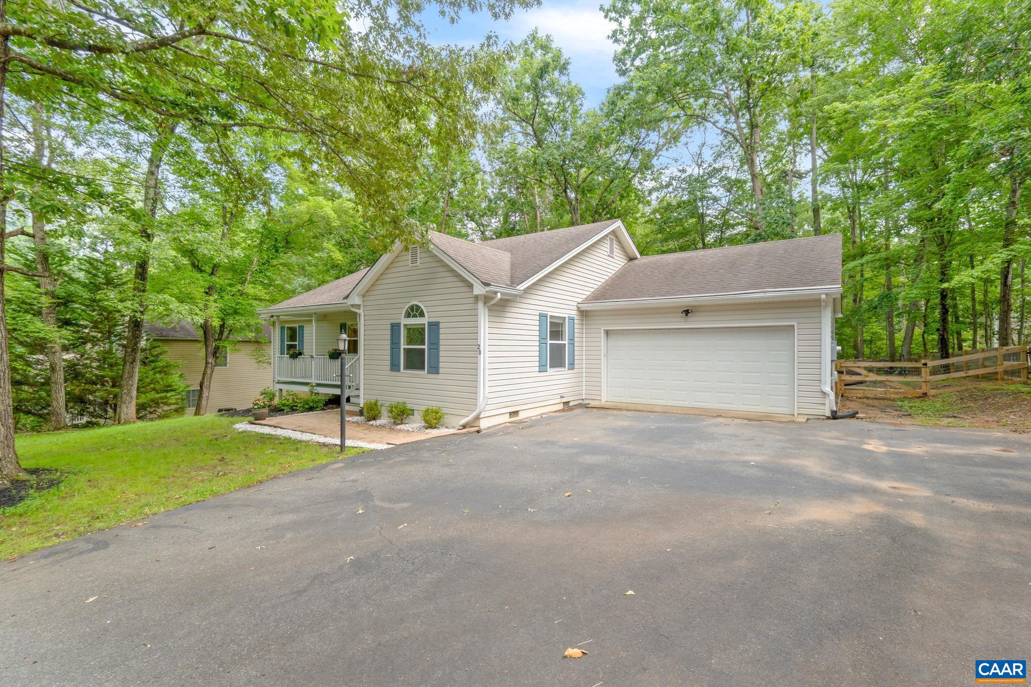 20 COLONIAL RD