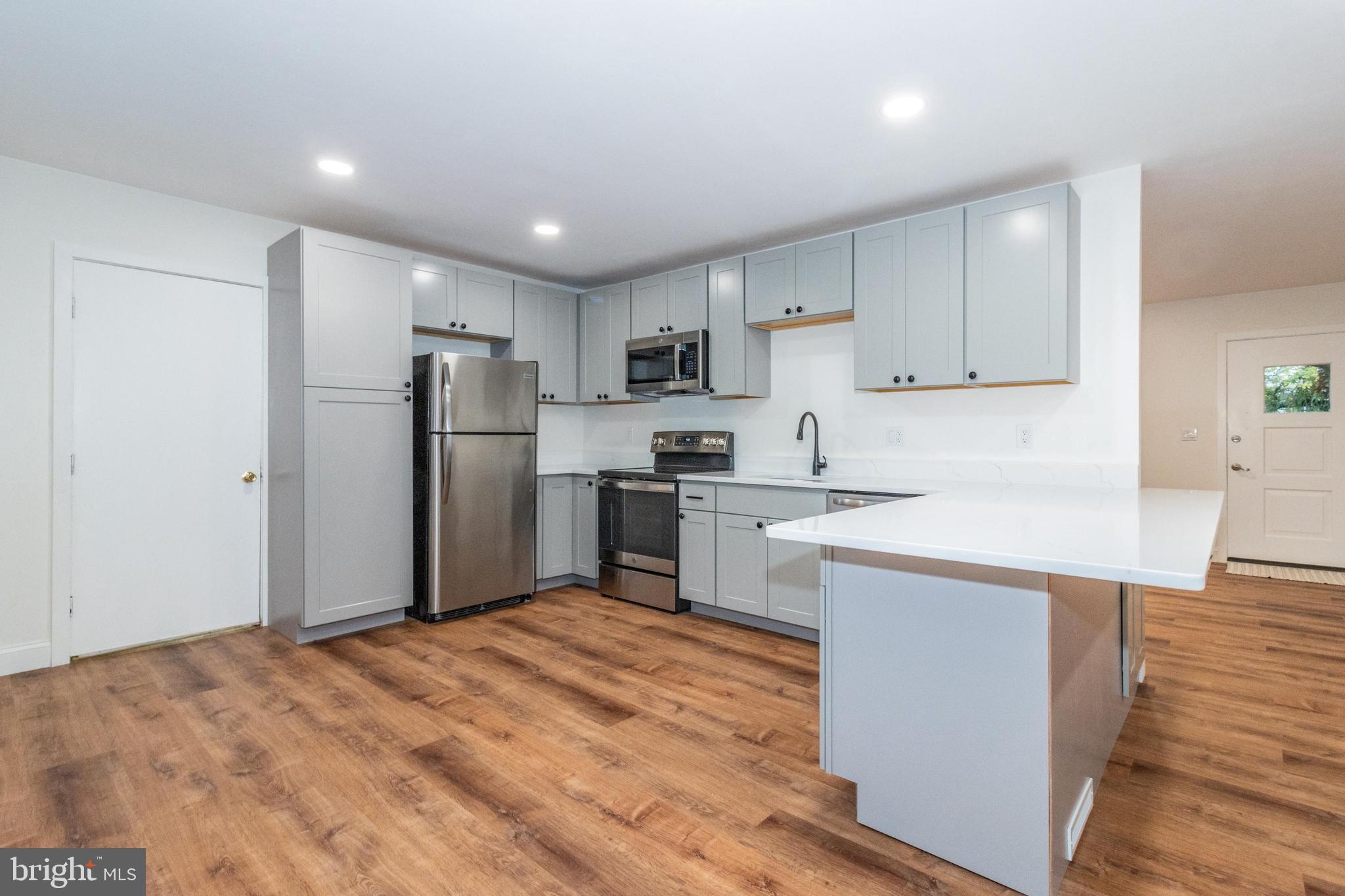 PINE WHIFF BEACH - Residential Lease