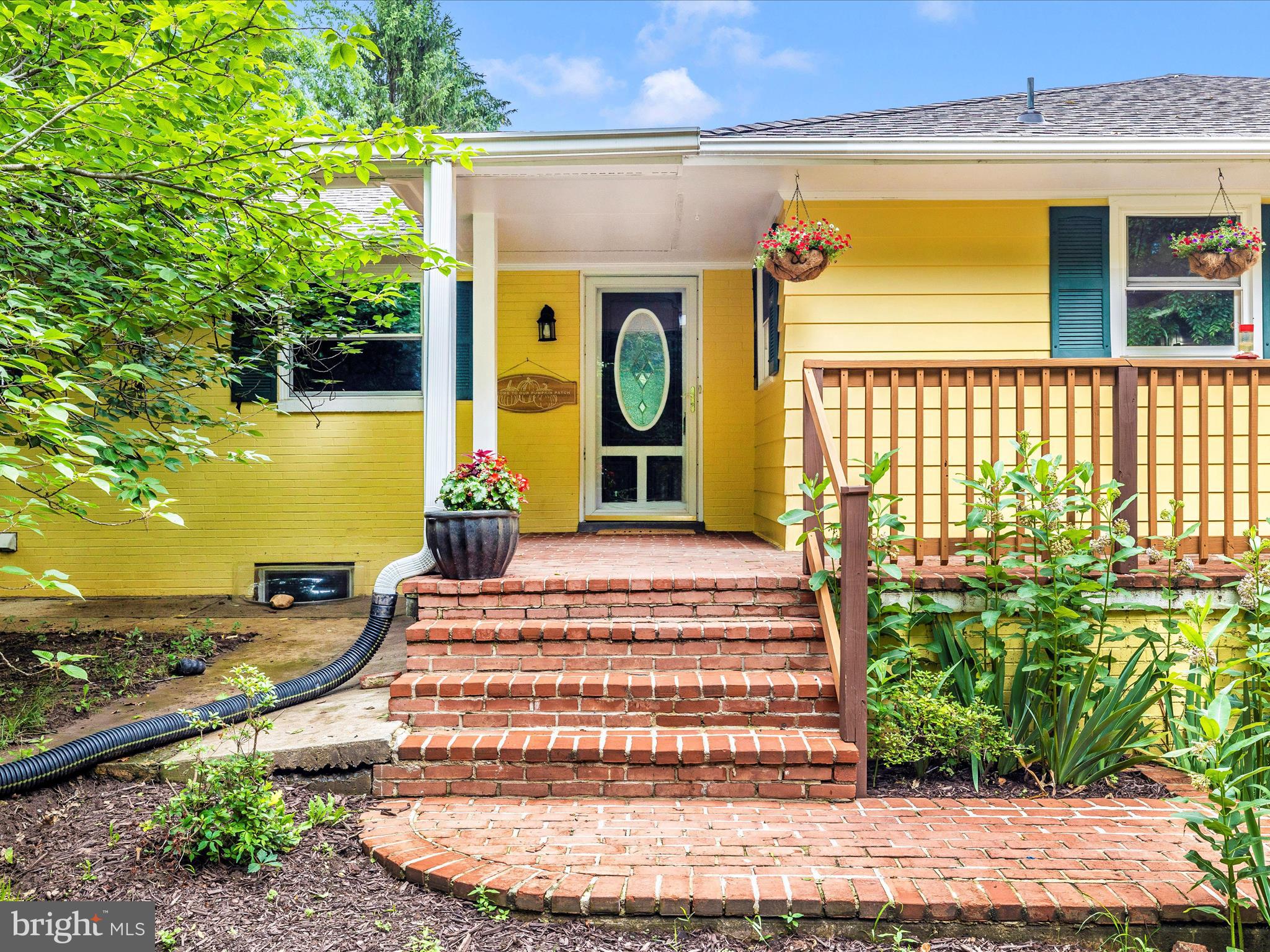 8911 OPOSSUMTOWN PIKE