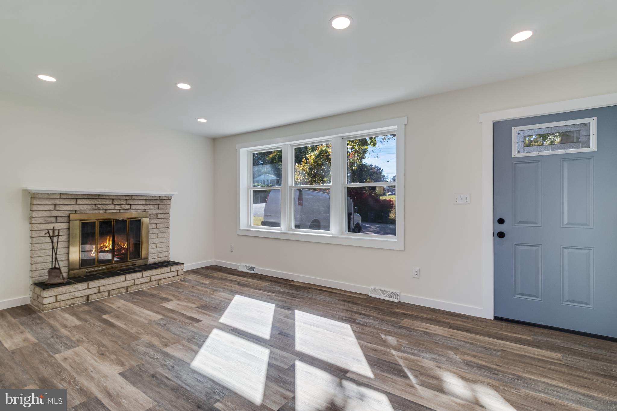 PINEHURST ESTATES - Residential