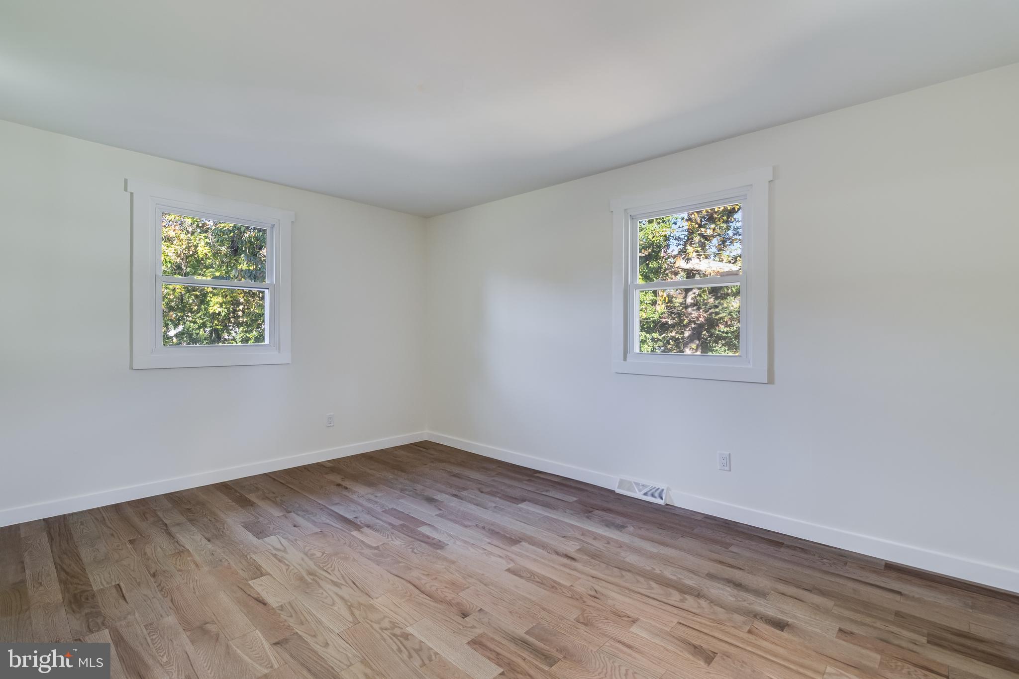 PINEHURST ESTATES - Residential