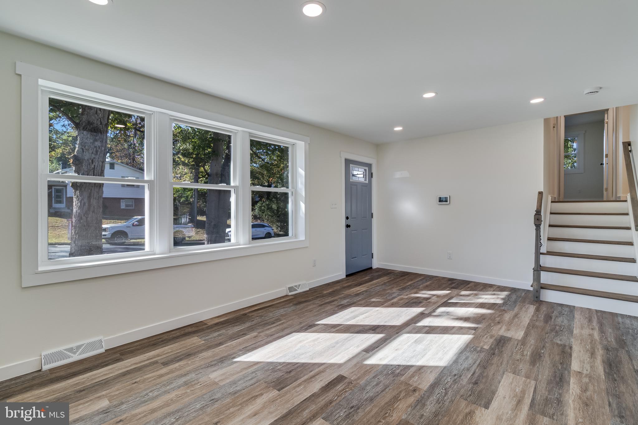 PINEHURST ESTATES - Residential