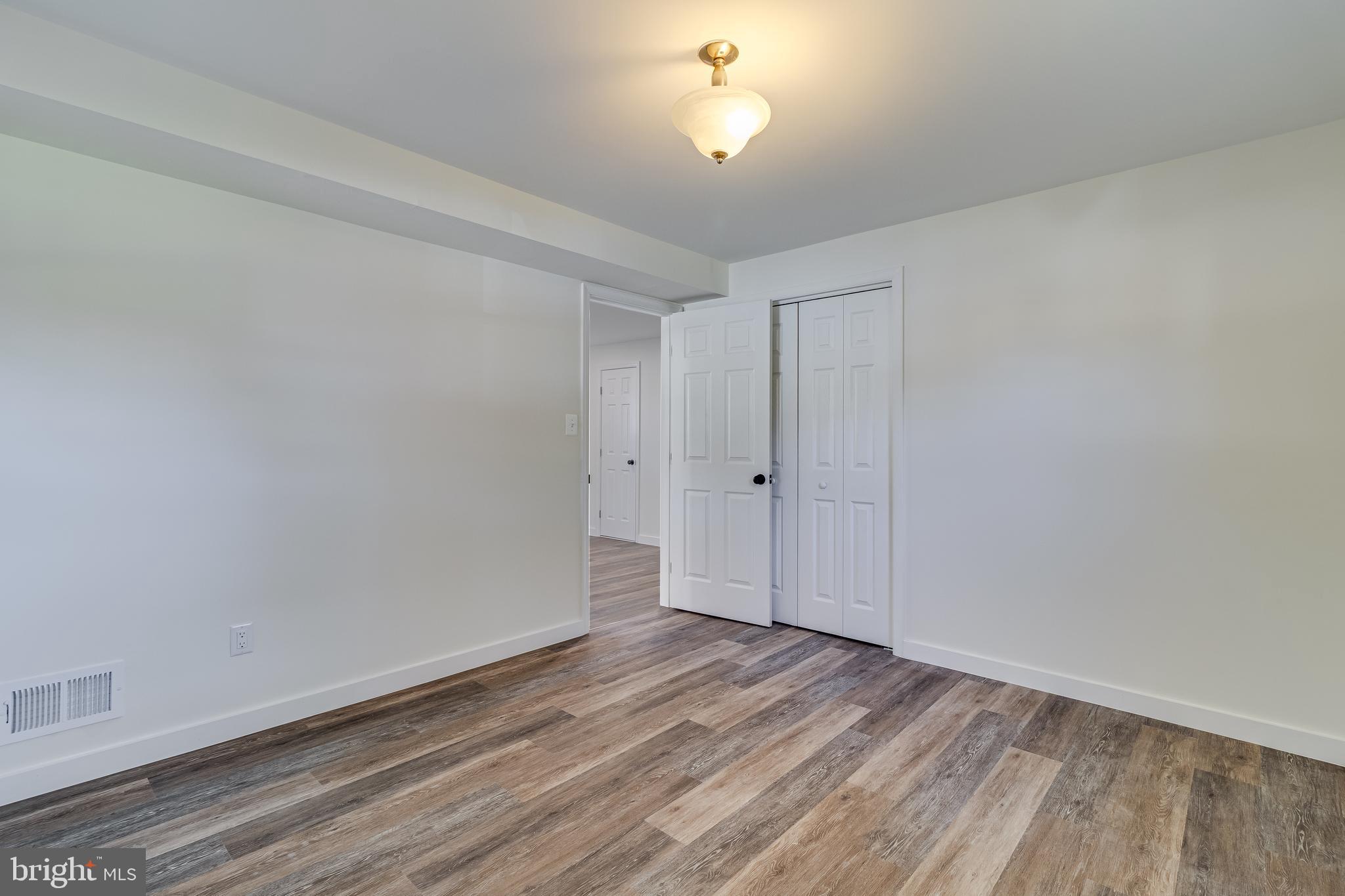 PINEHURST ESTATES - Residential