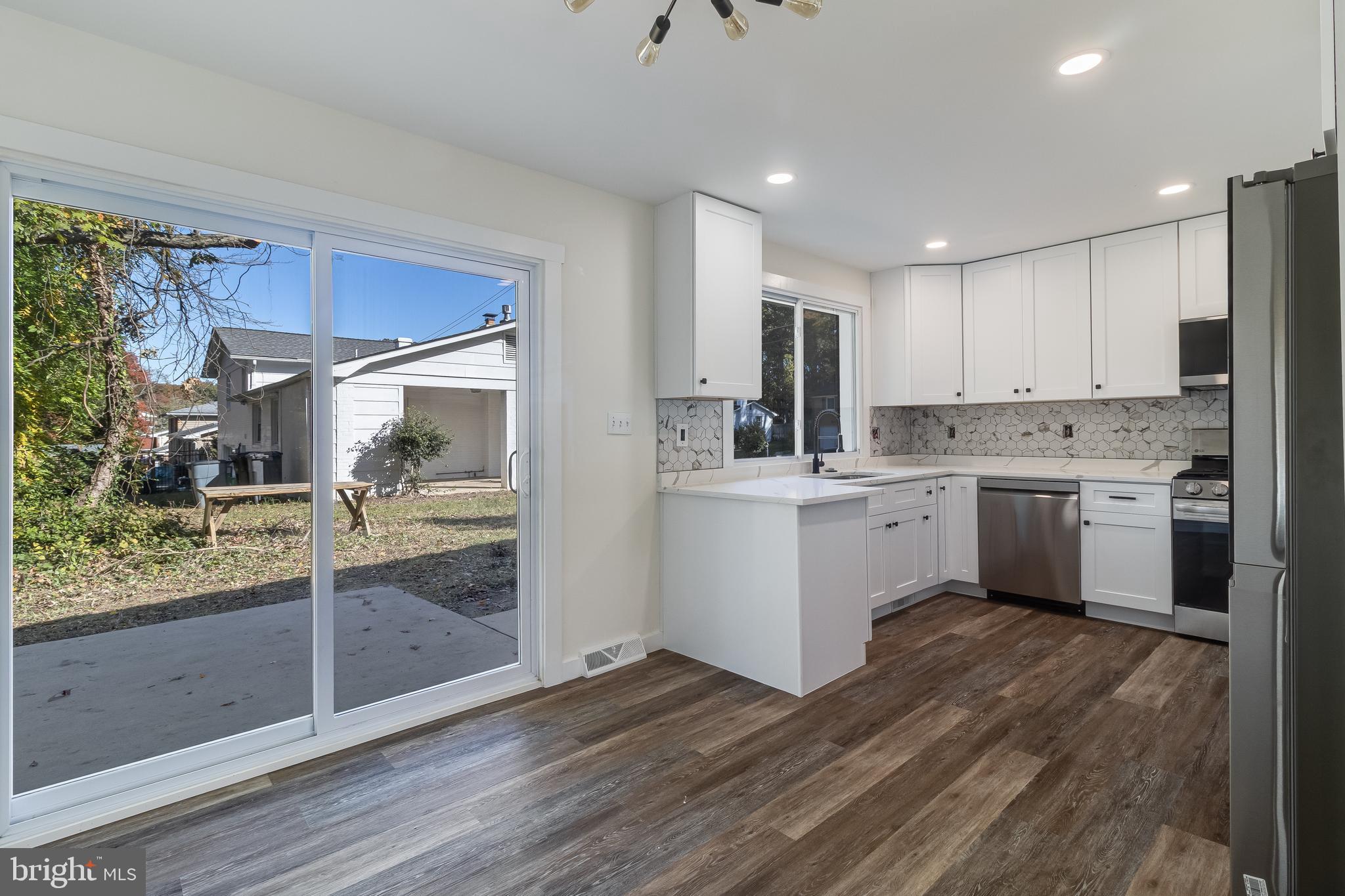 PINEHURST ESTATES - Residential