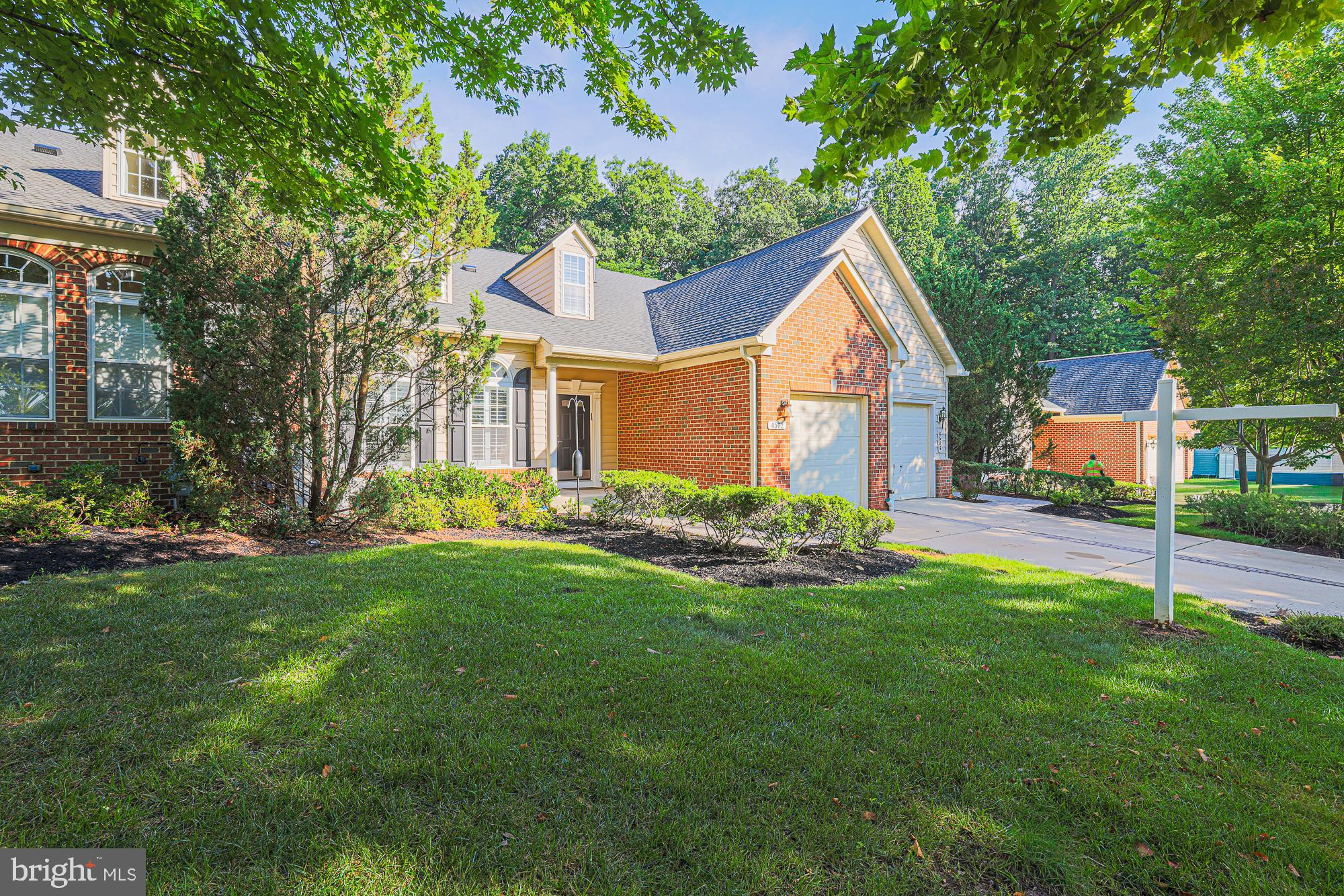4502 COFFEE TREE COURT 4502