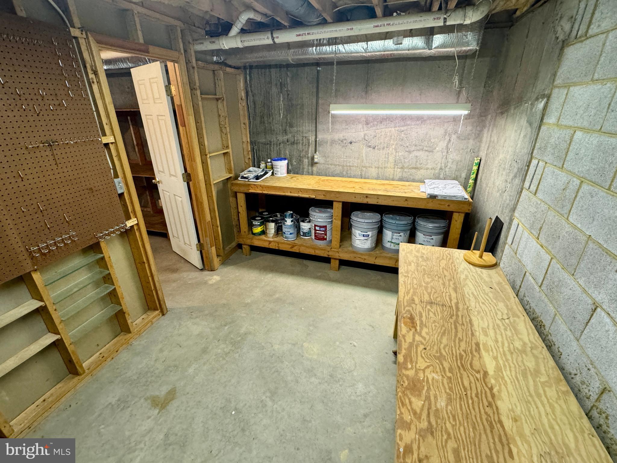 AQUIA HARBOUR - Residential Lease