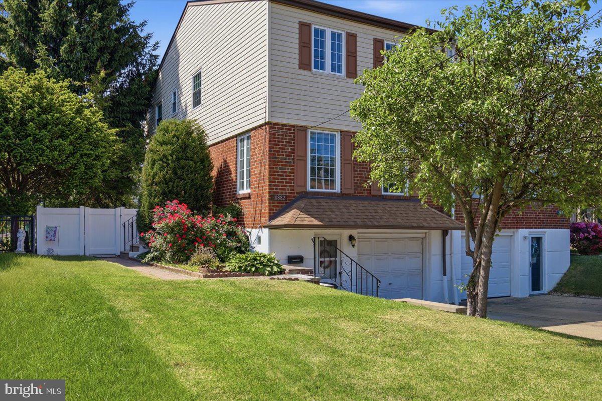 10882 KNIGHTS ROAD