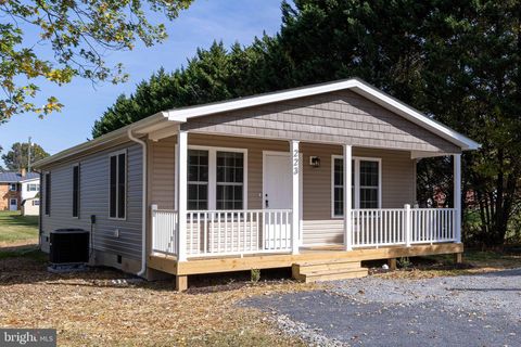 223 FAIRVIEW ROAD LURAY VA 22835