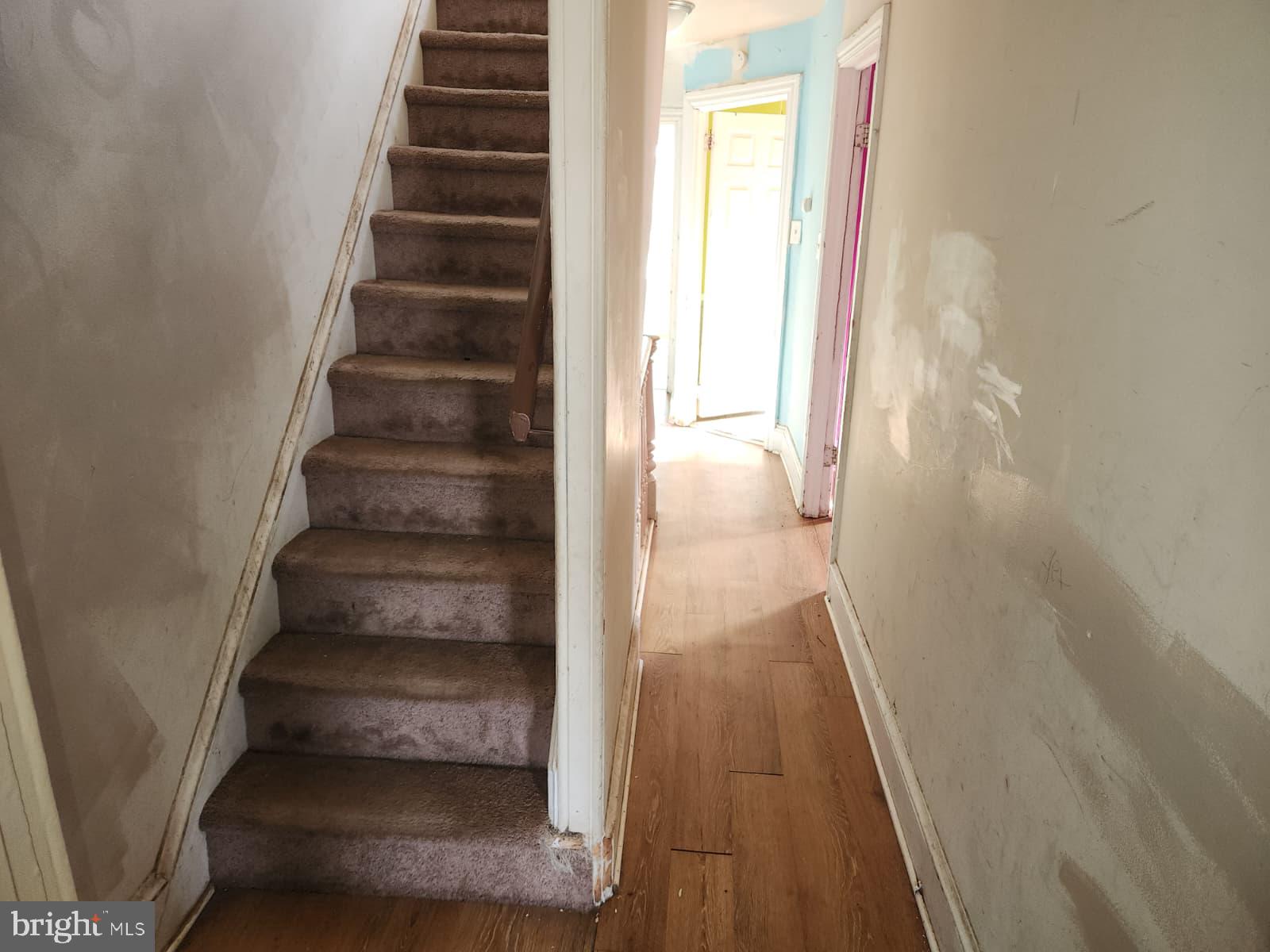 NORRISTOWN - Residential