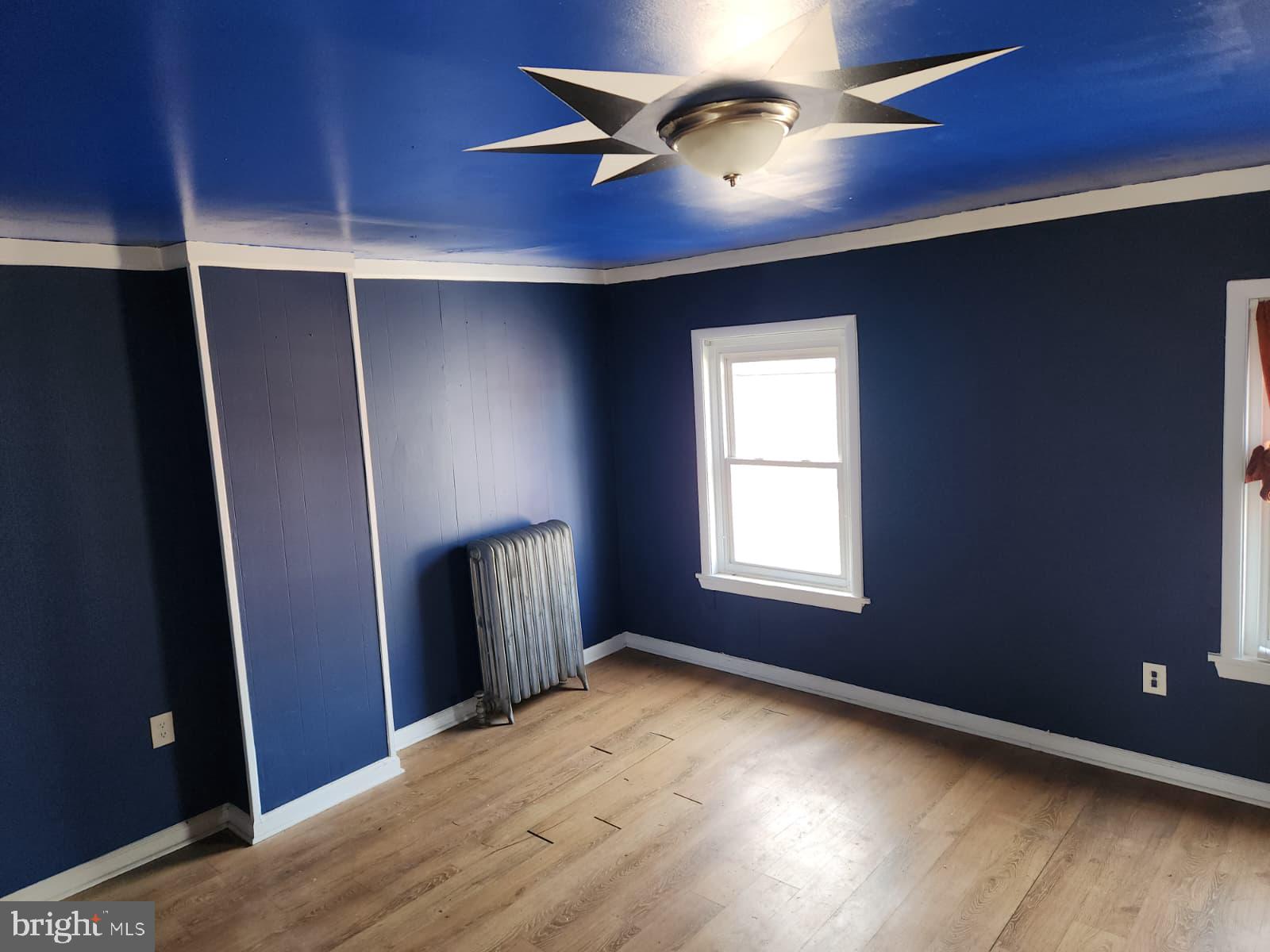 NORRISTOWN - Residential