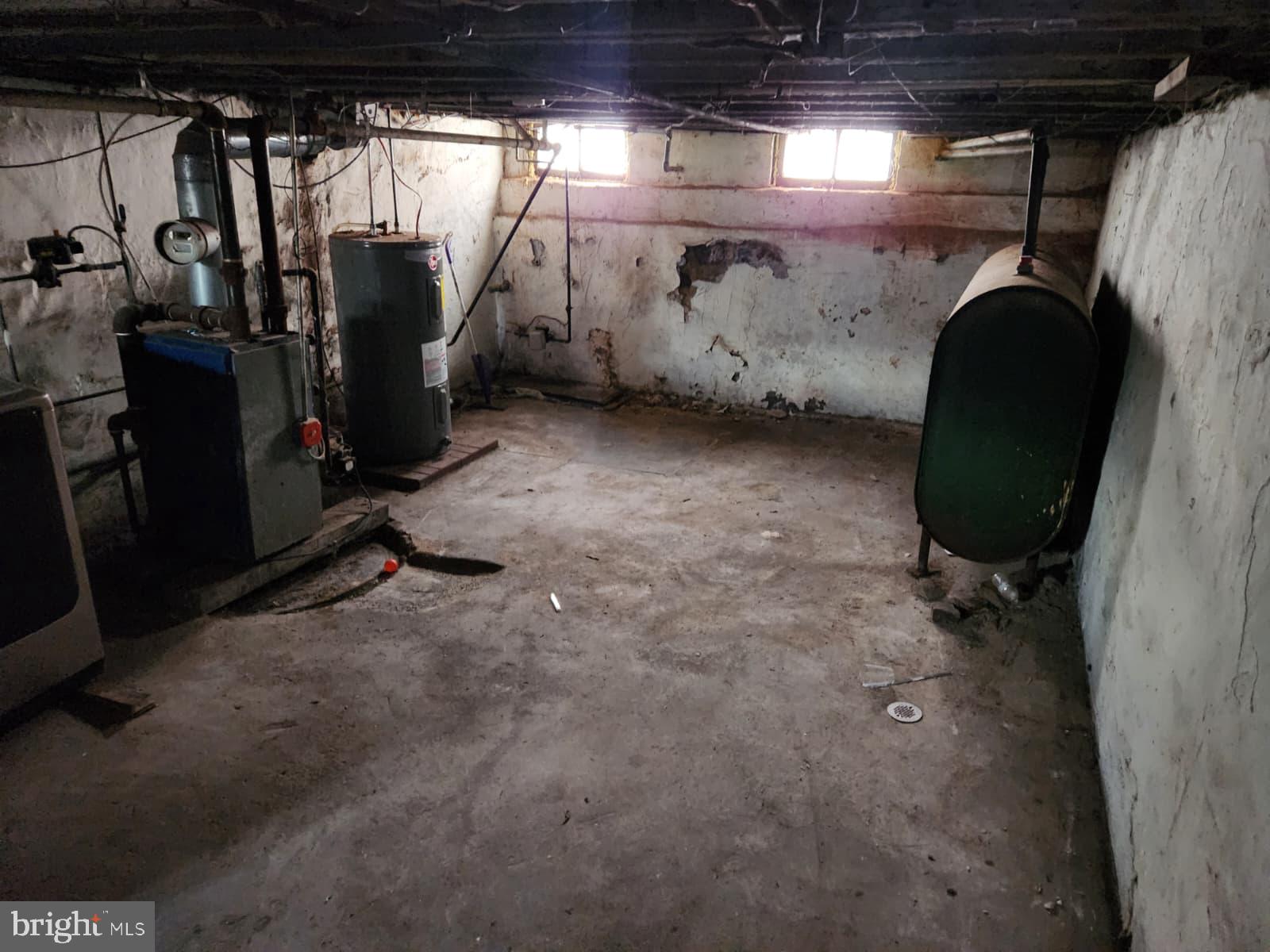 NORRISTOWN - Residential