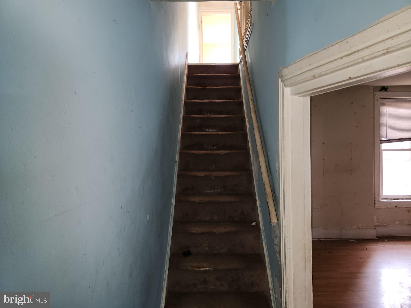 NORRISTOWN - Residential