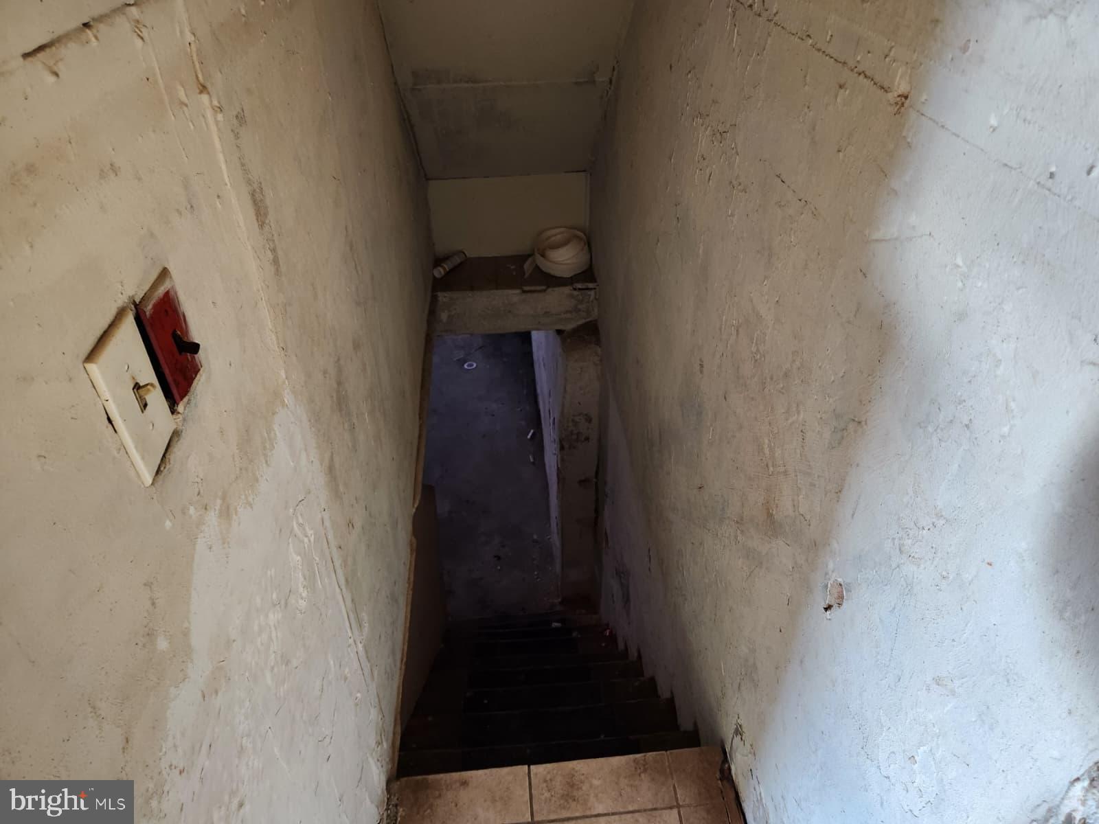 NORRISTOWN - Residential