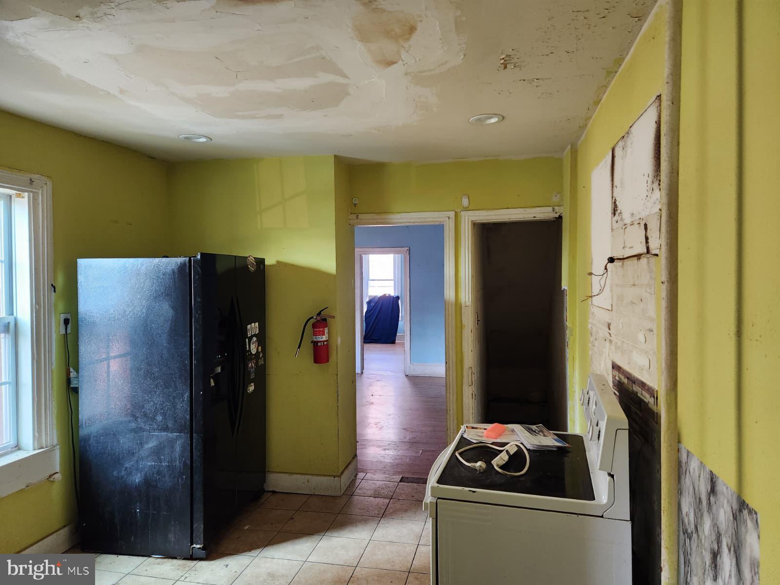 NORRISTOWN - Residential