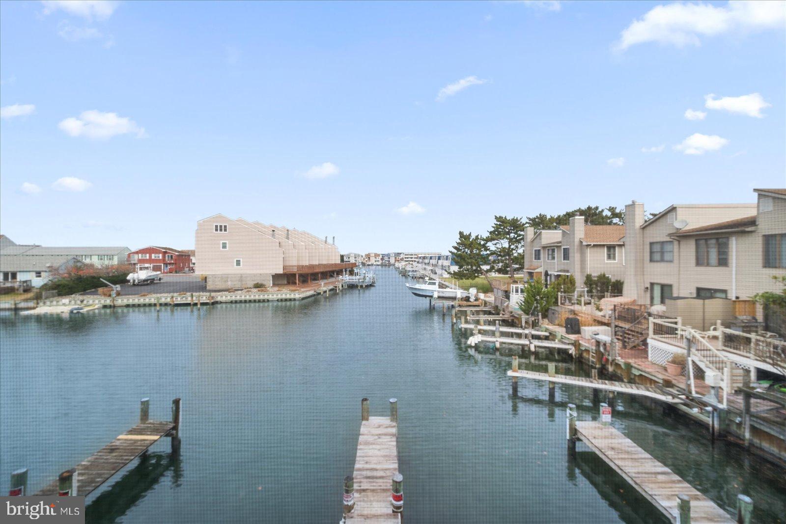 BAYSHORE ESTATES - Residential