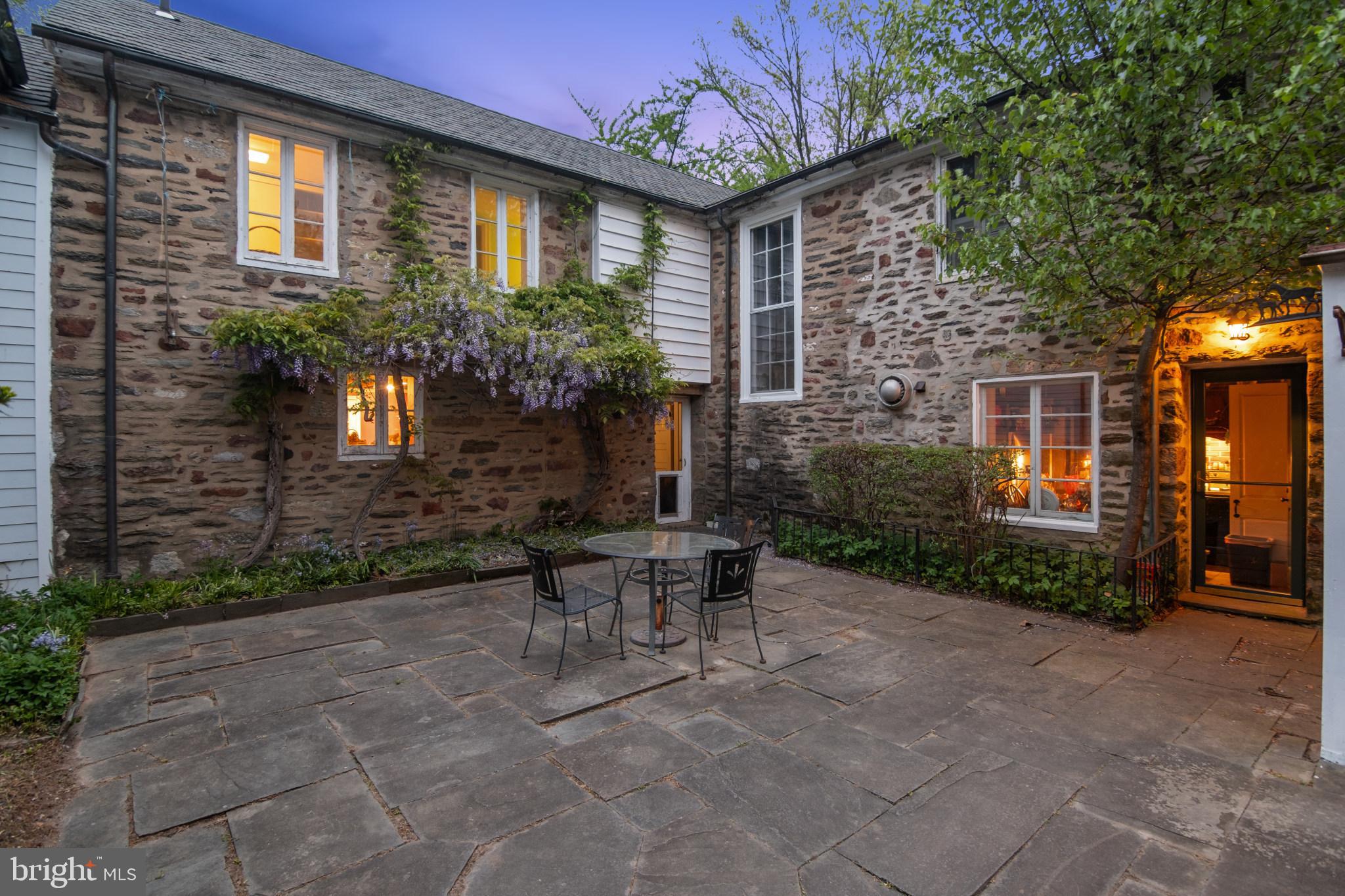 2622 BUTLER PIKE