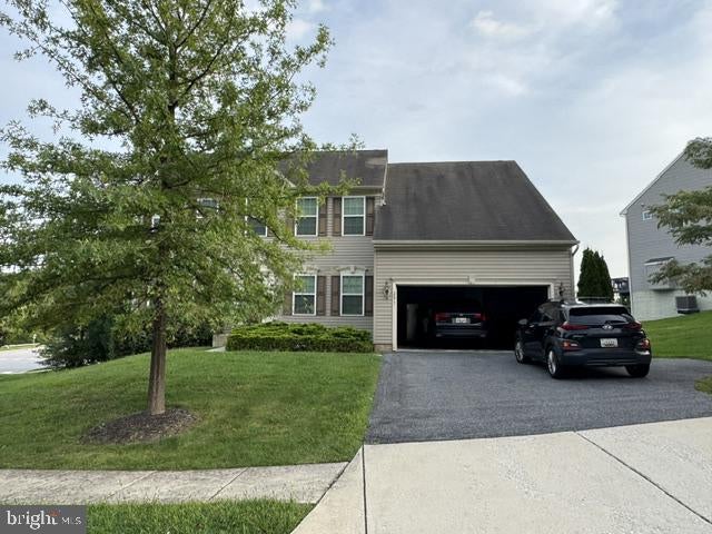 2877 MAHLA COURT