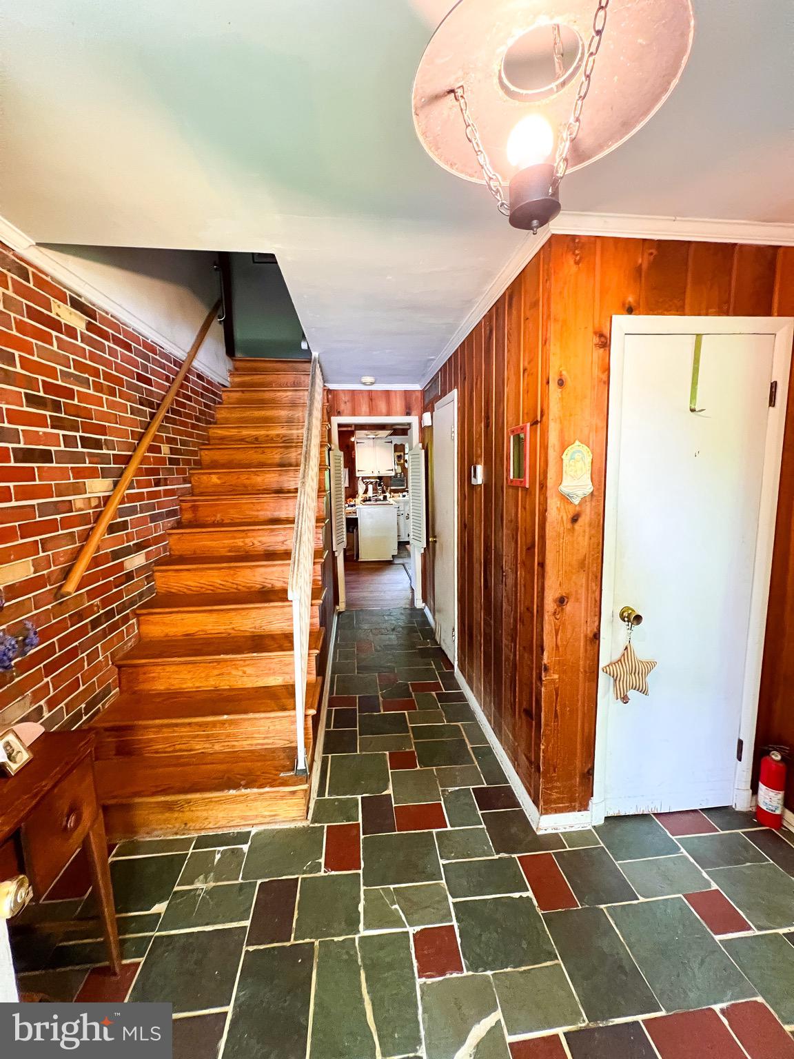 2508 HARTHAM COURT