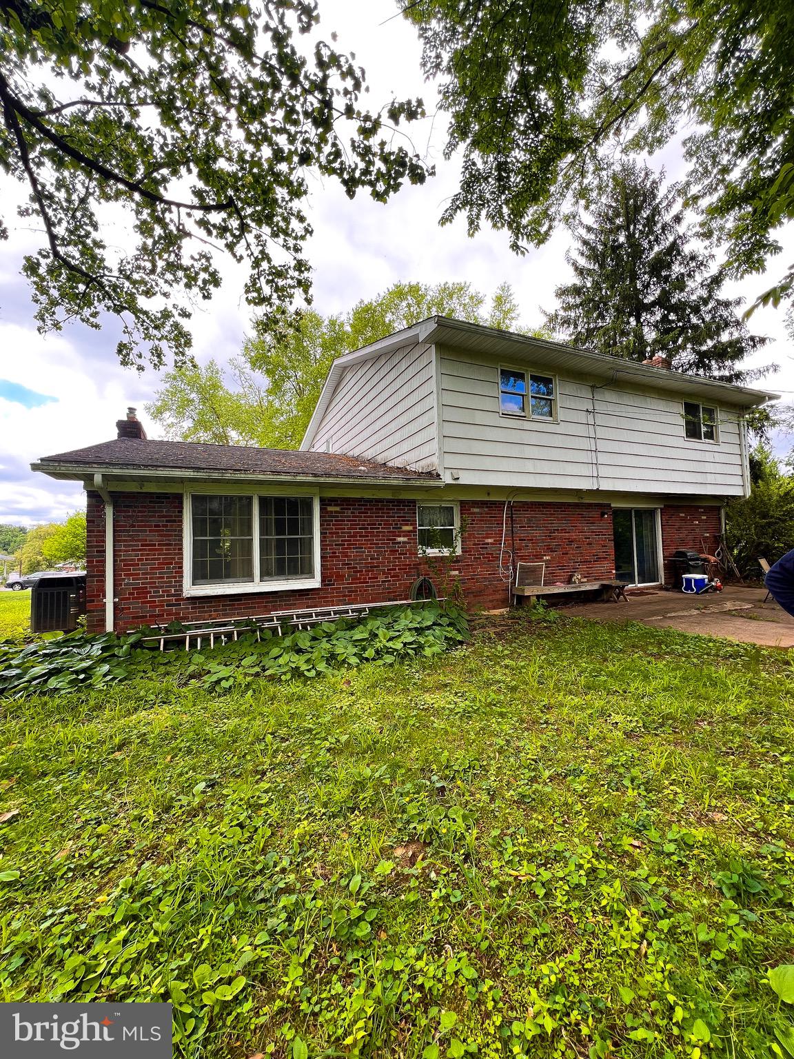 2508 HARTHAM COURT