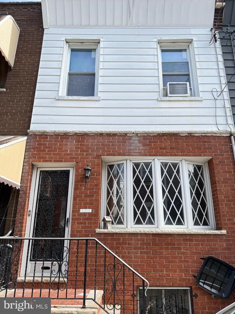 Photo of 2213 S Mildred Street, PHILADELPHIA, PA 19148 (MLS # PAPH2546248)