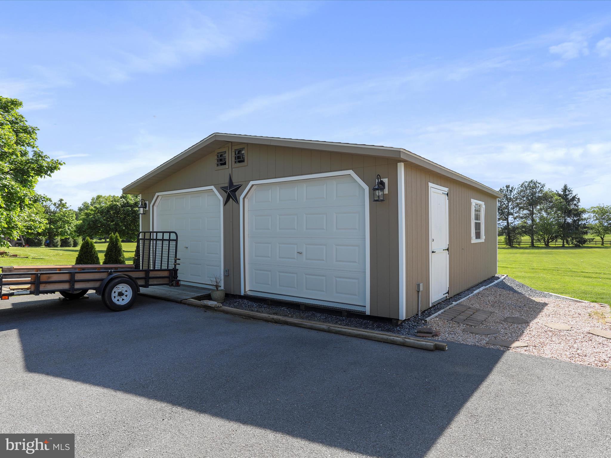 SWAN DALE FARMS - Residential