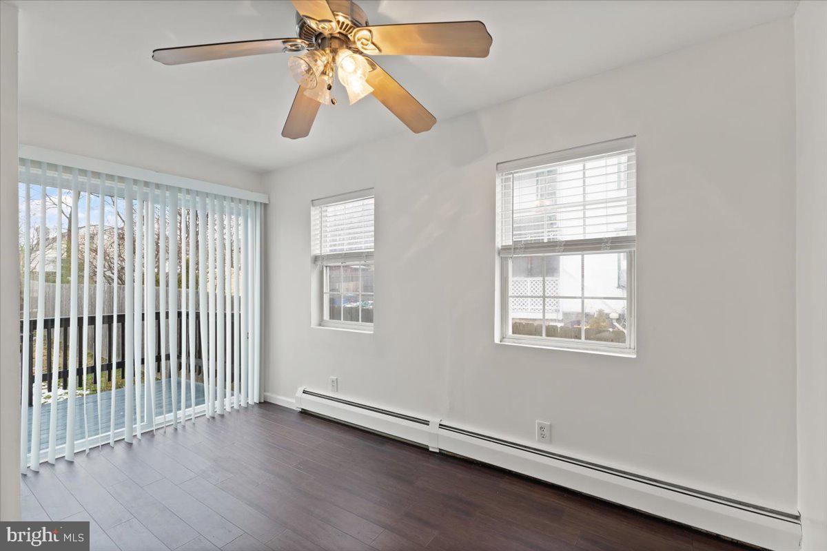 CRESTMONT - Residential