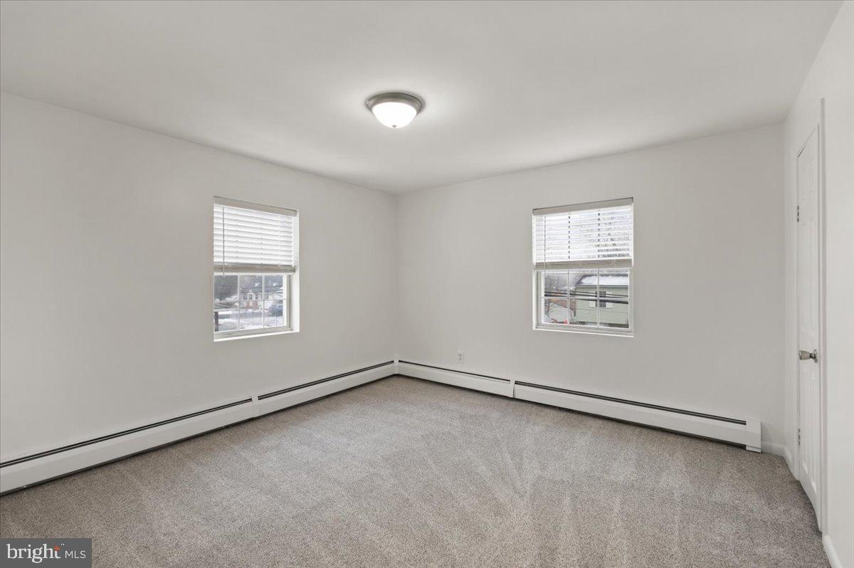 CRESTMONT - Residential